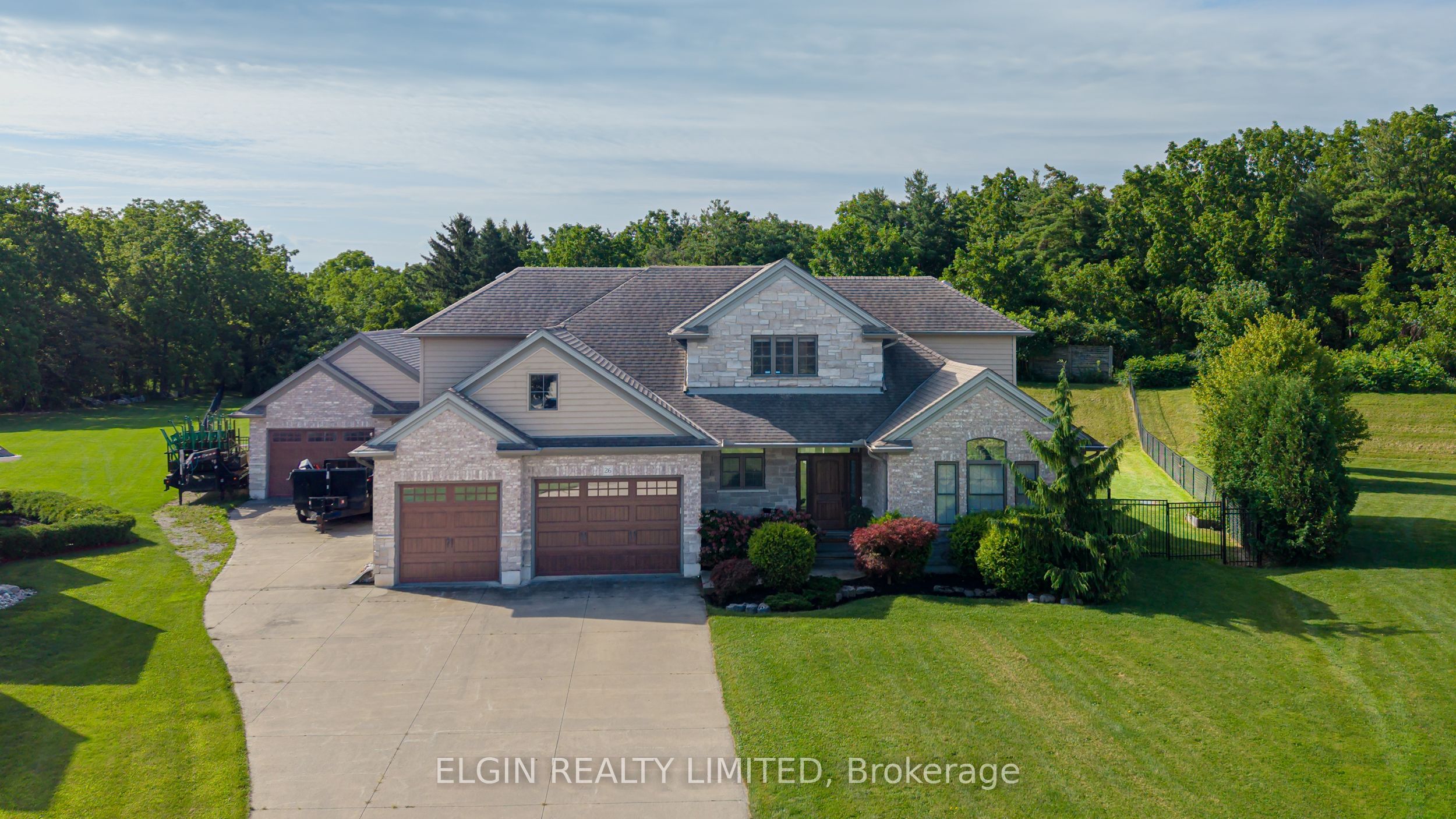 26 Blossom Ridge Property Photo 1