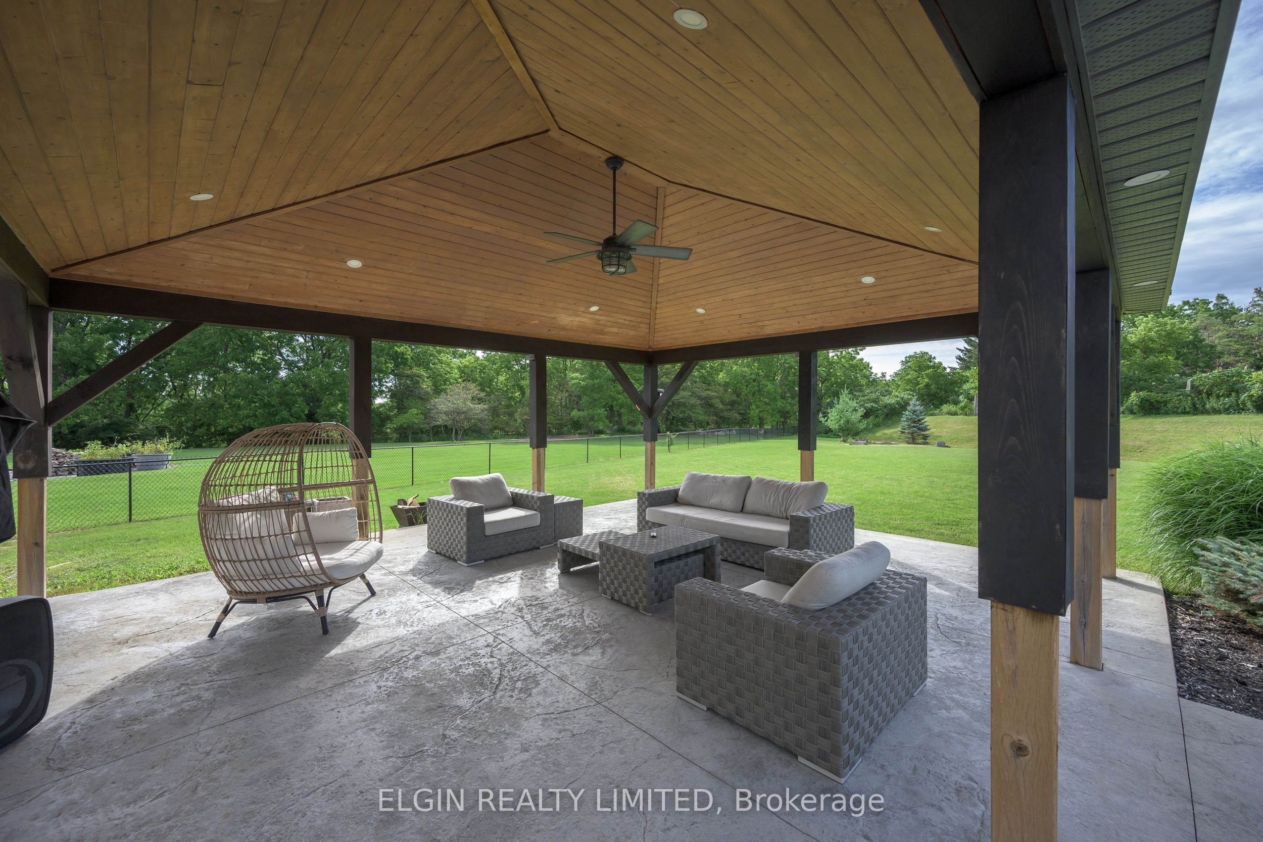 26 Blossom Ridge Property Photo 42