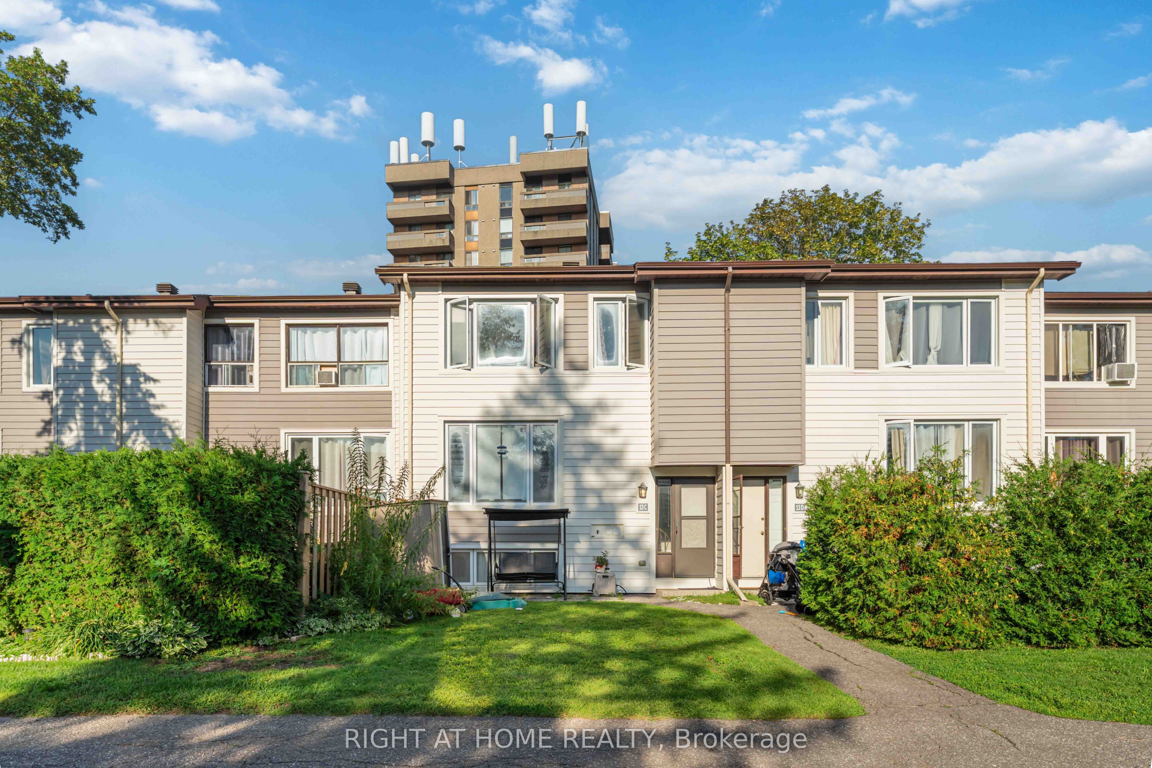 13 BANNER Road C