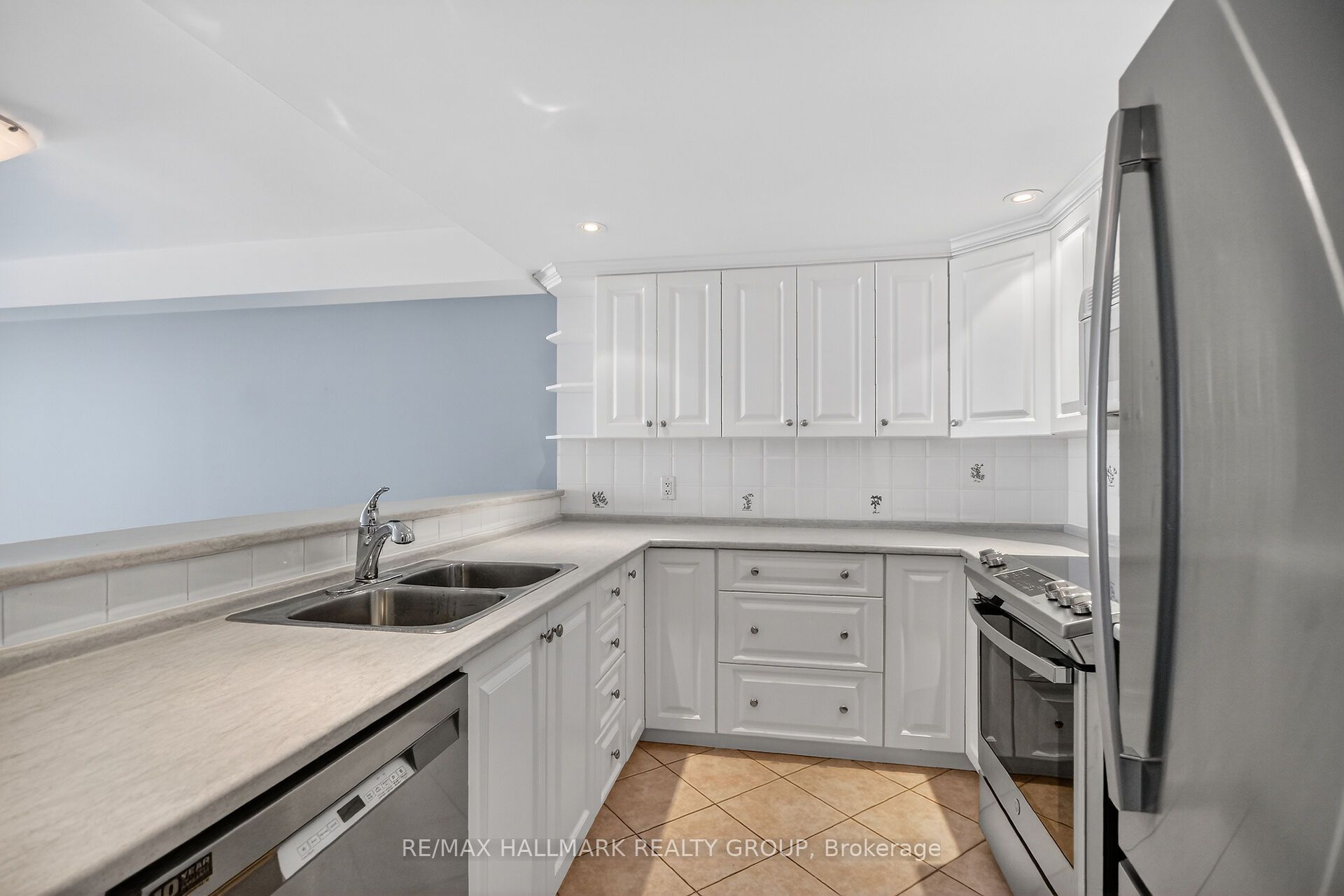 51 Robson Court 2b Property Photo 19