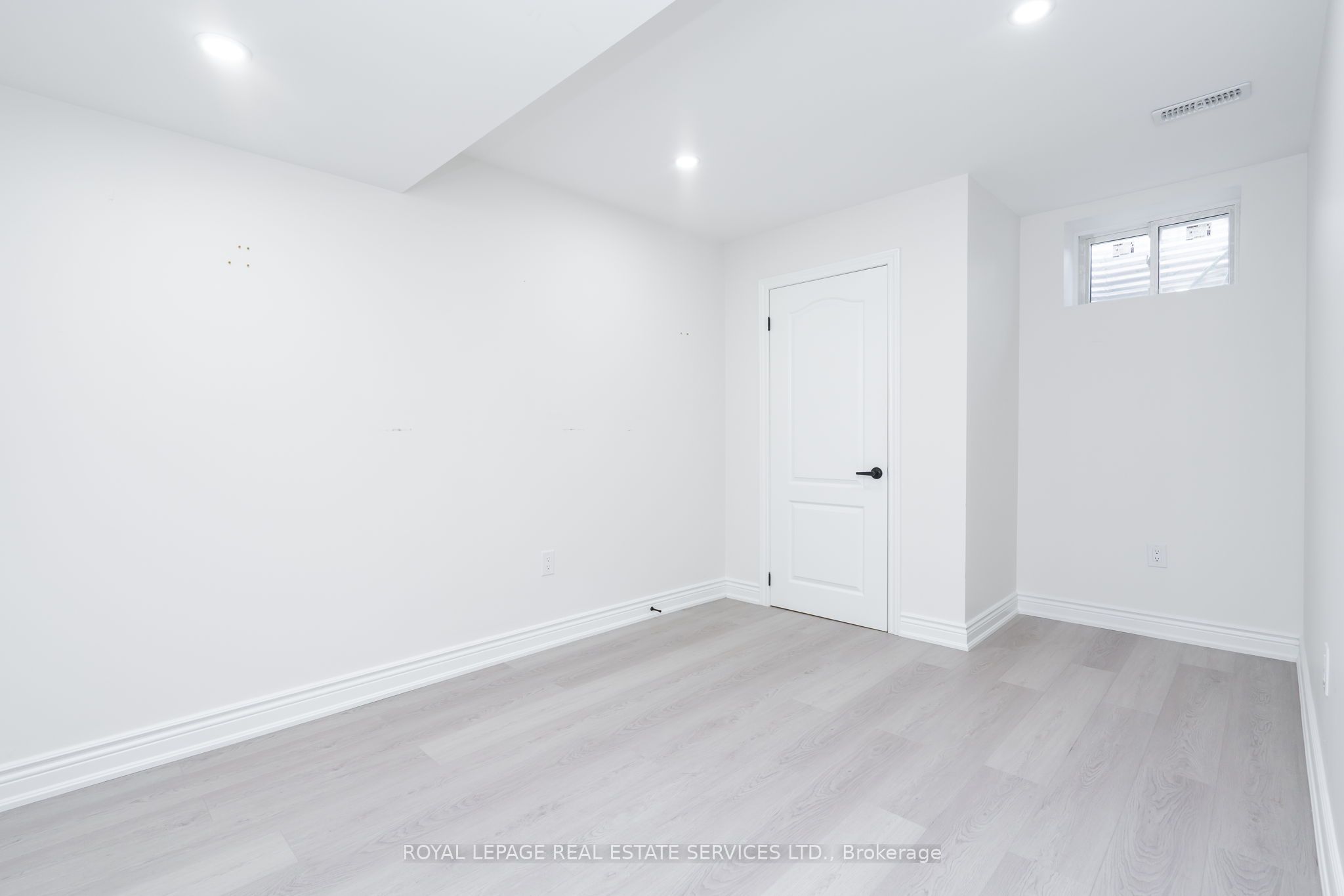166 Deerpath Drive 72 Property Photo 39
