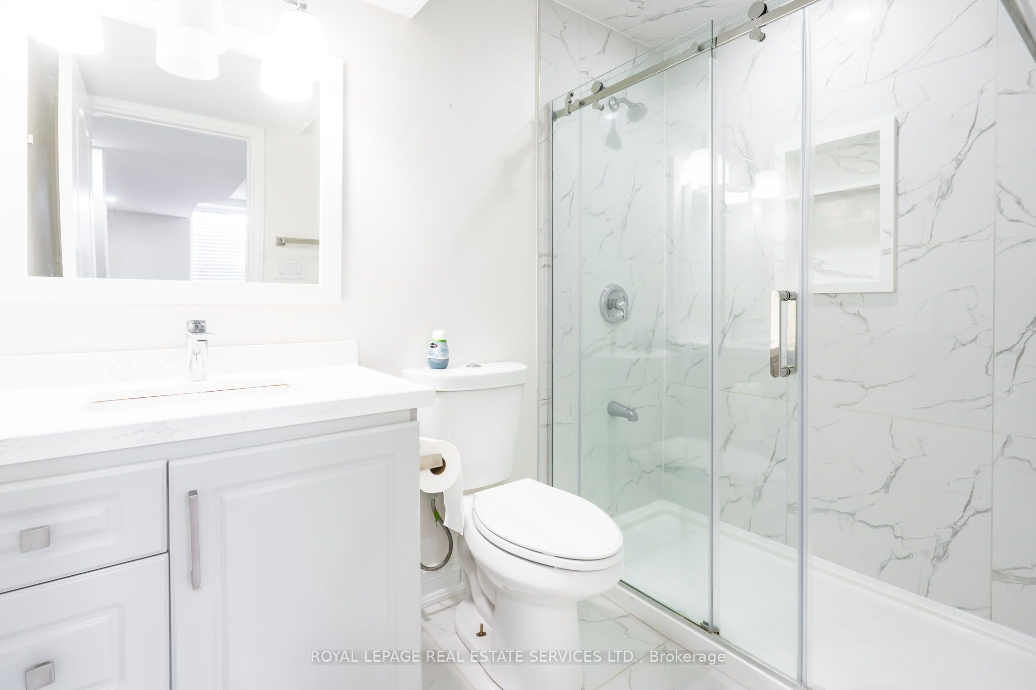 166 Deerpath Drive 72 Property Photo 41