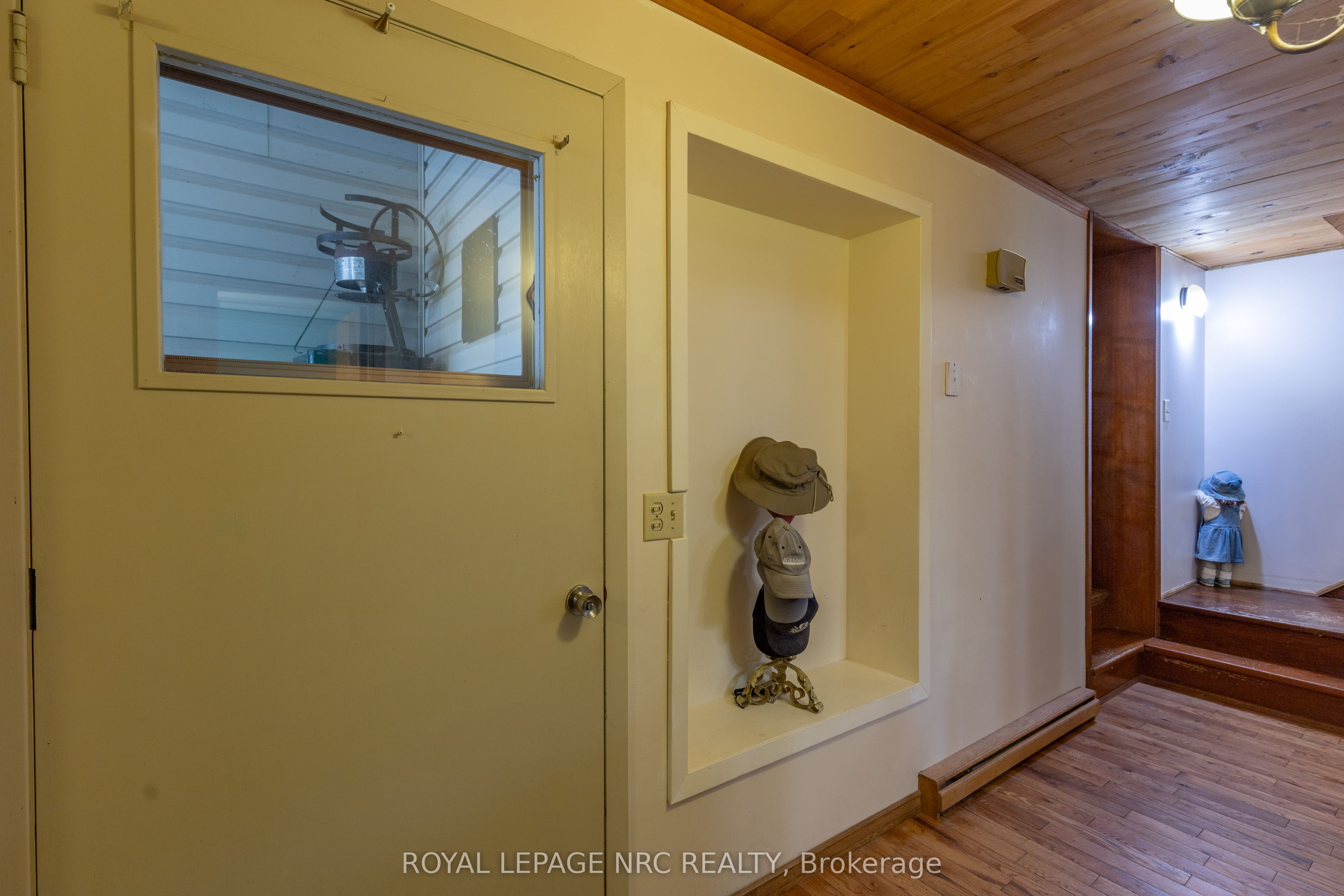 11284 Golf Course Road Property Photo 8