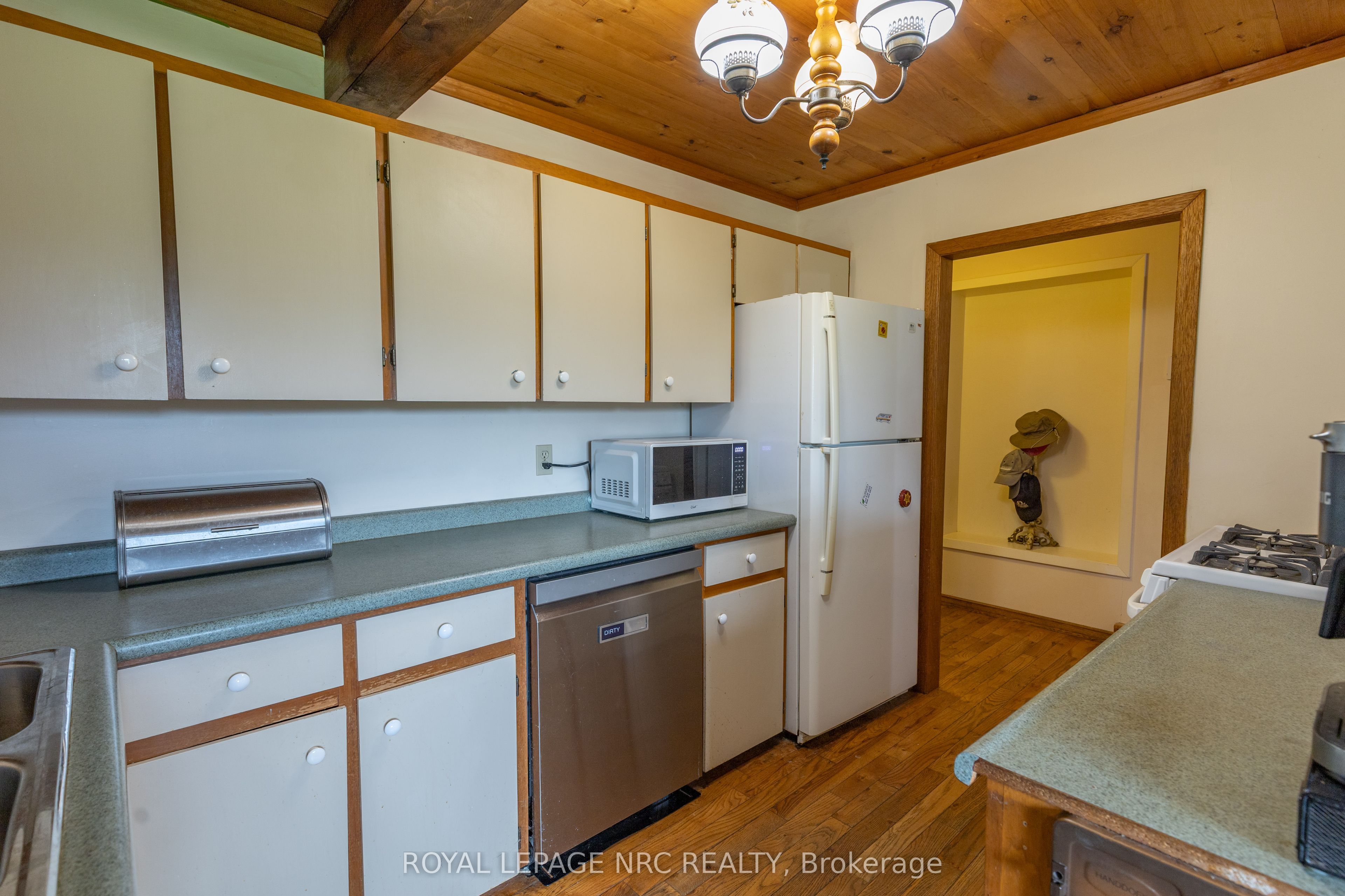 11284 Golf Course Road Property Photo 10