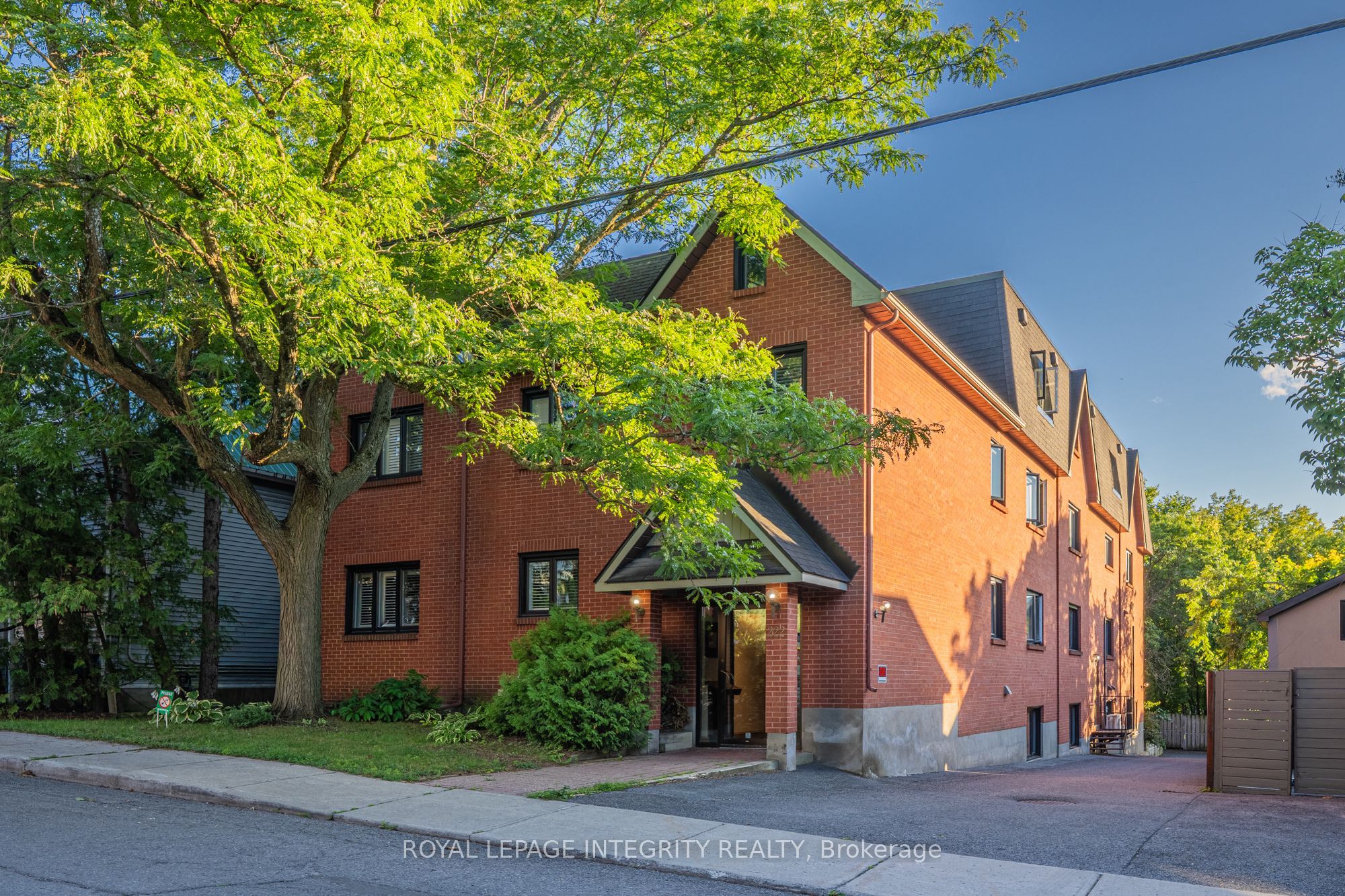 222 Russell Avenue 103