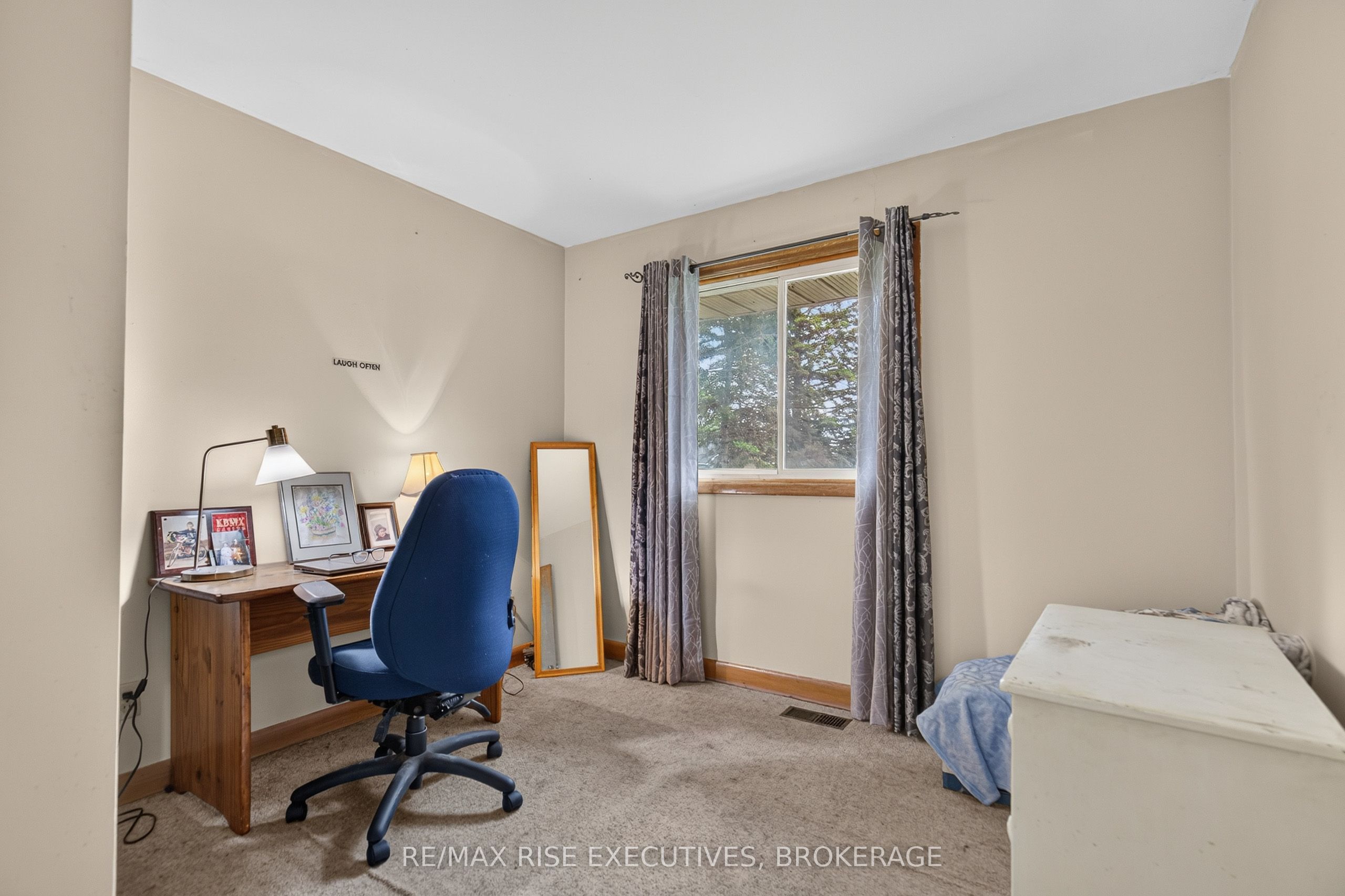 18 Dalgleish Avenue Property Photo 14