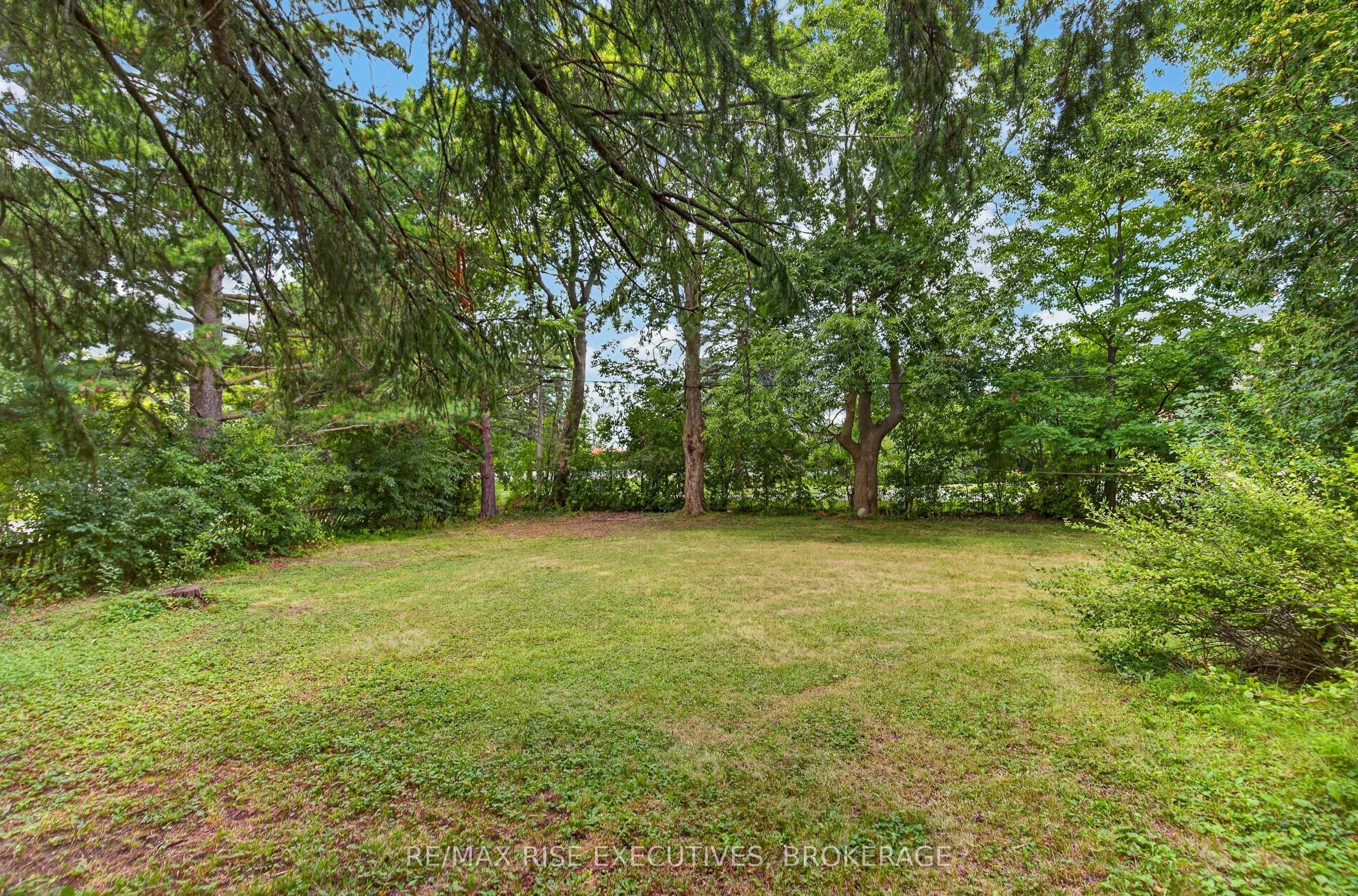 18 Dalgleish Avenue Property Photo 36
