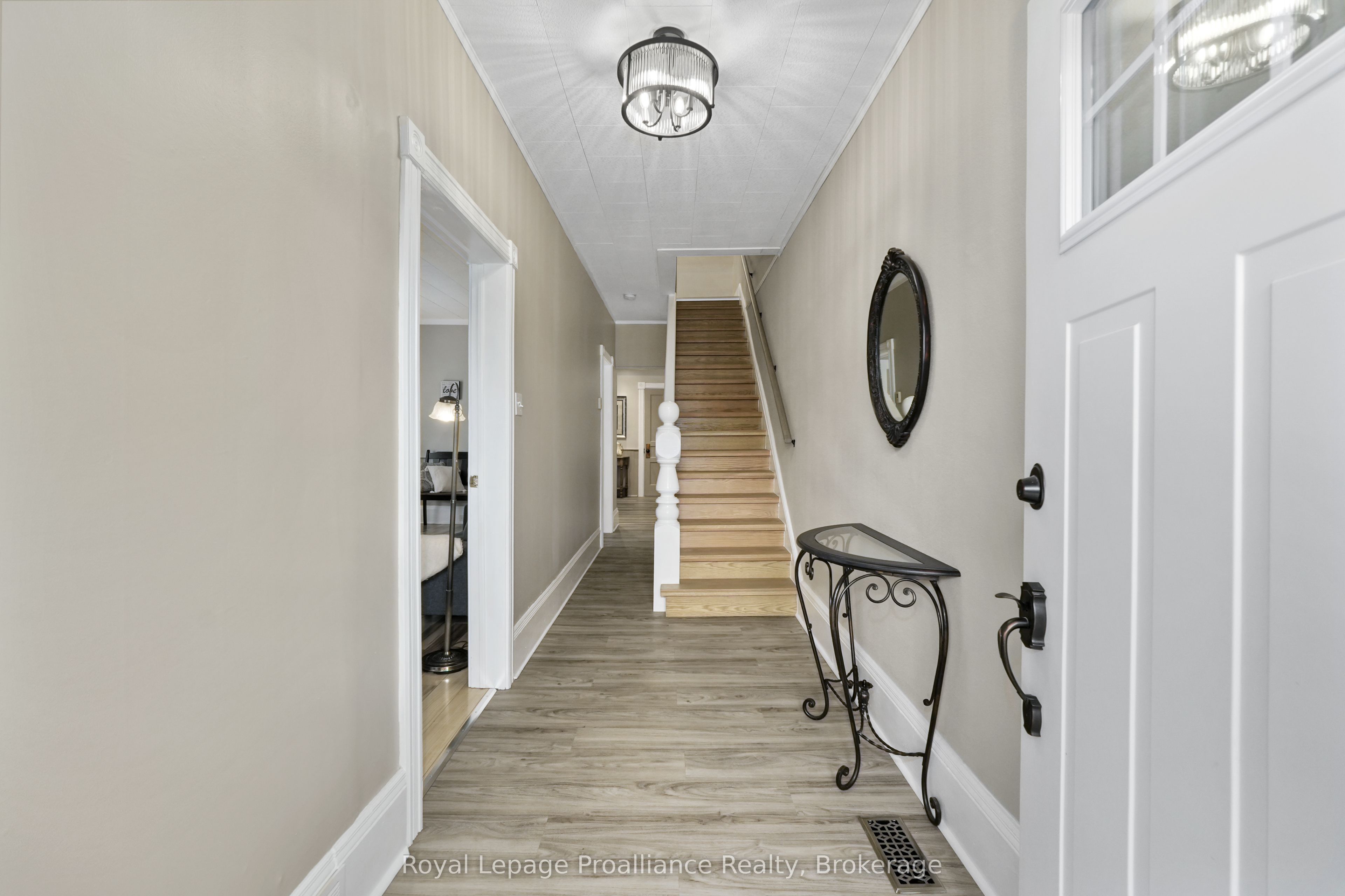 104 Inkerman Street Property Photo 6