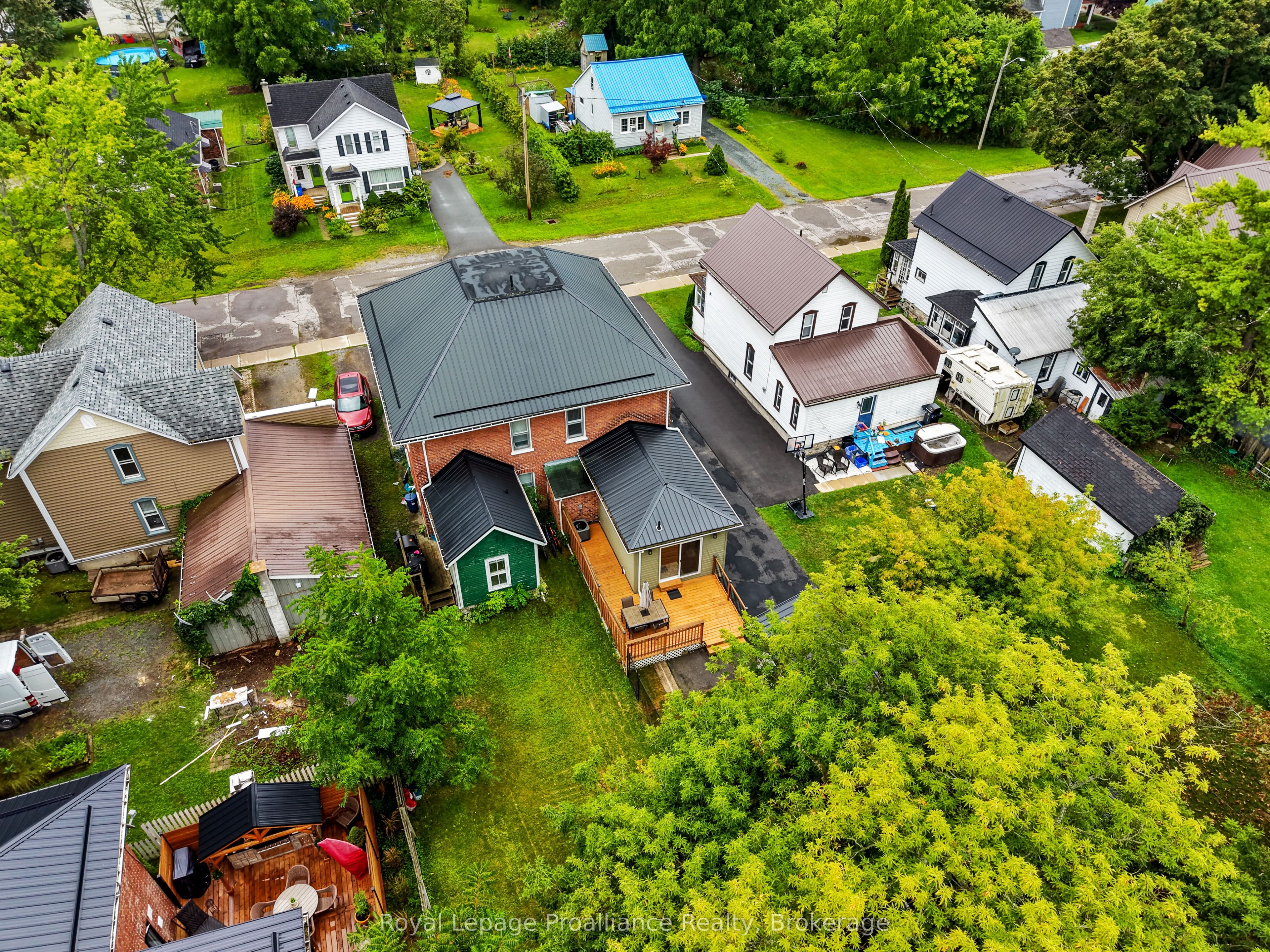 104 Inkerman Street Property Photo 37