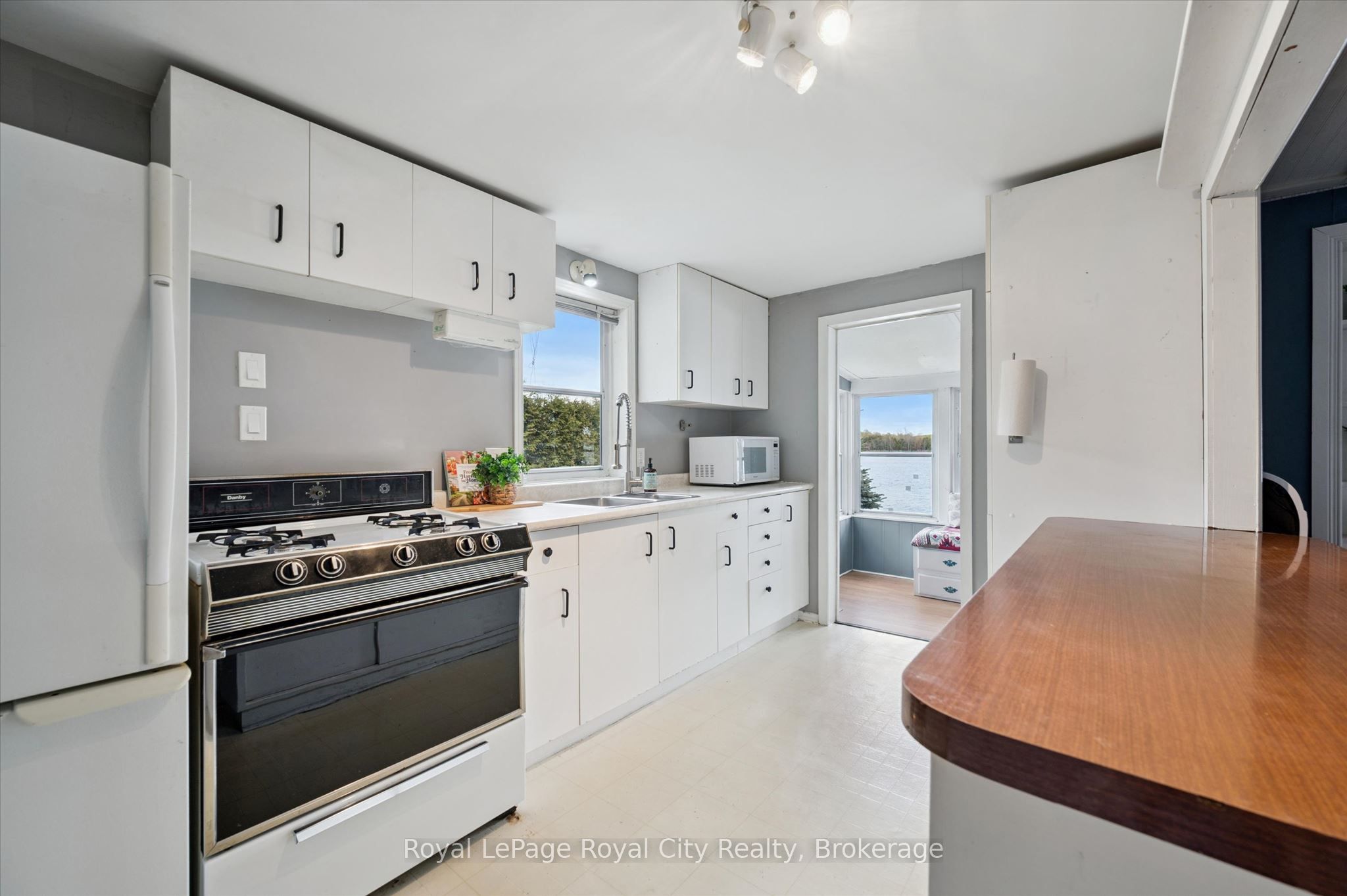 335 Third Street Property Photo 11
