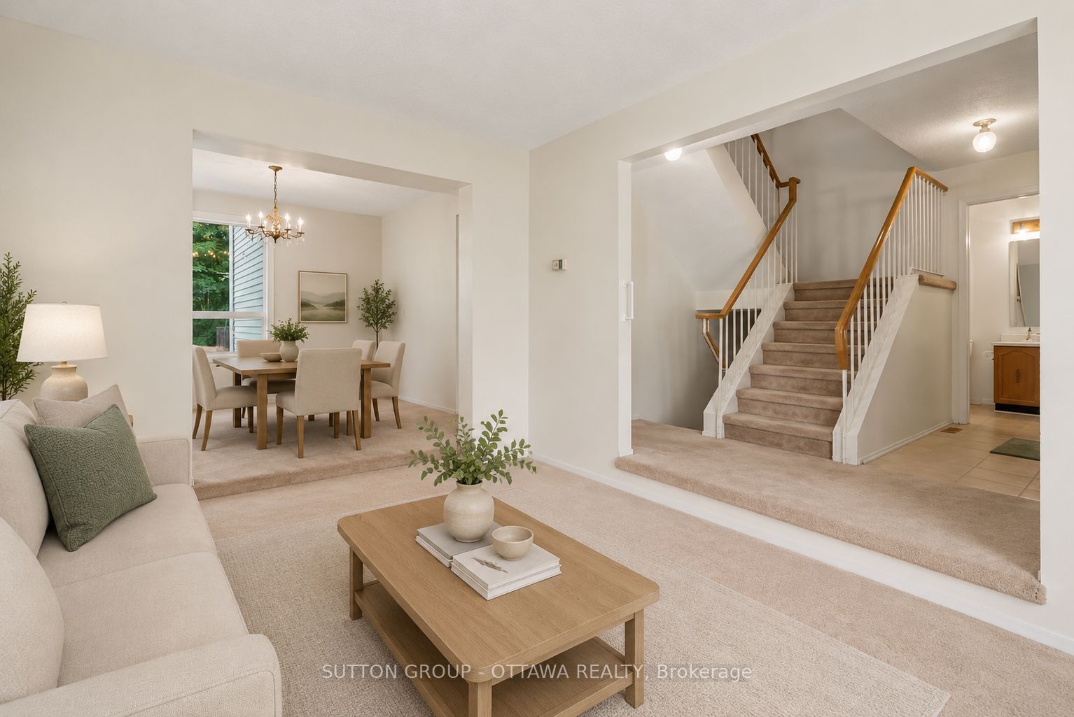 792 Harlequin Crescent Property Photo 8