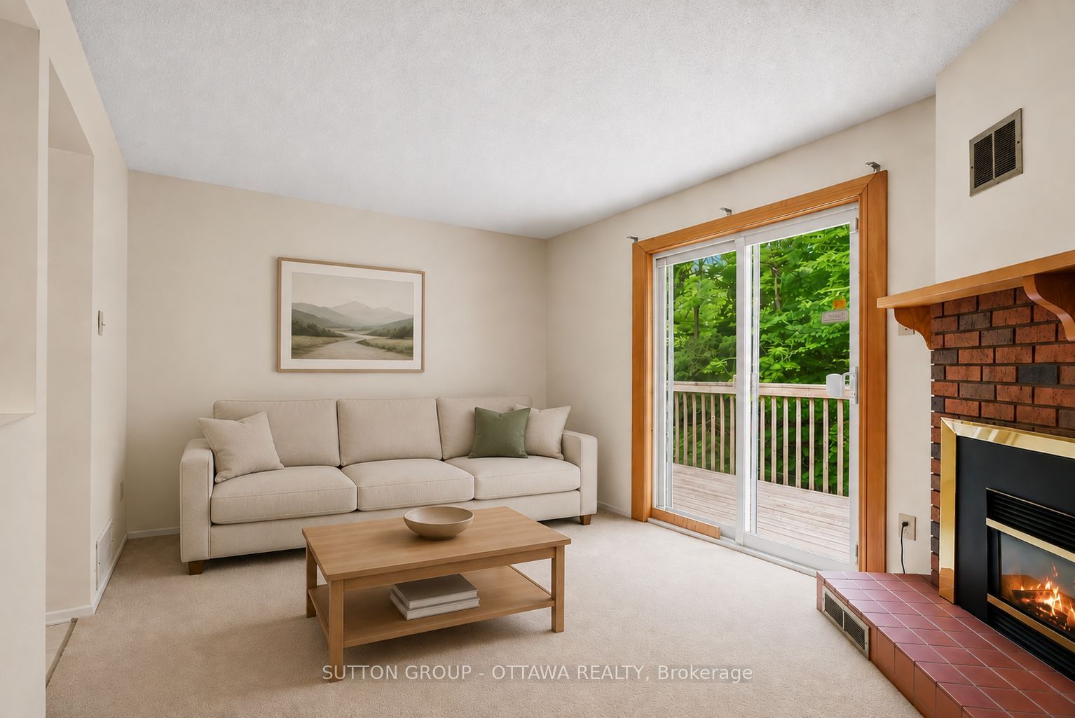 792 Harlequin Crescent Property Photo 9