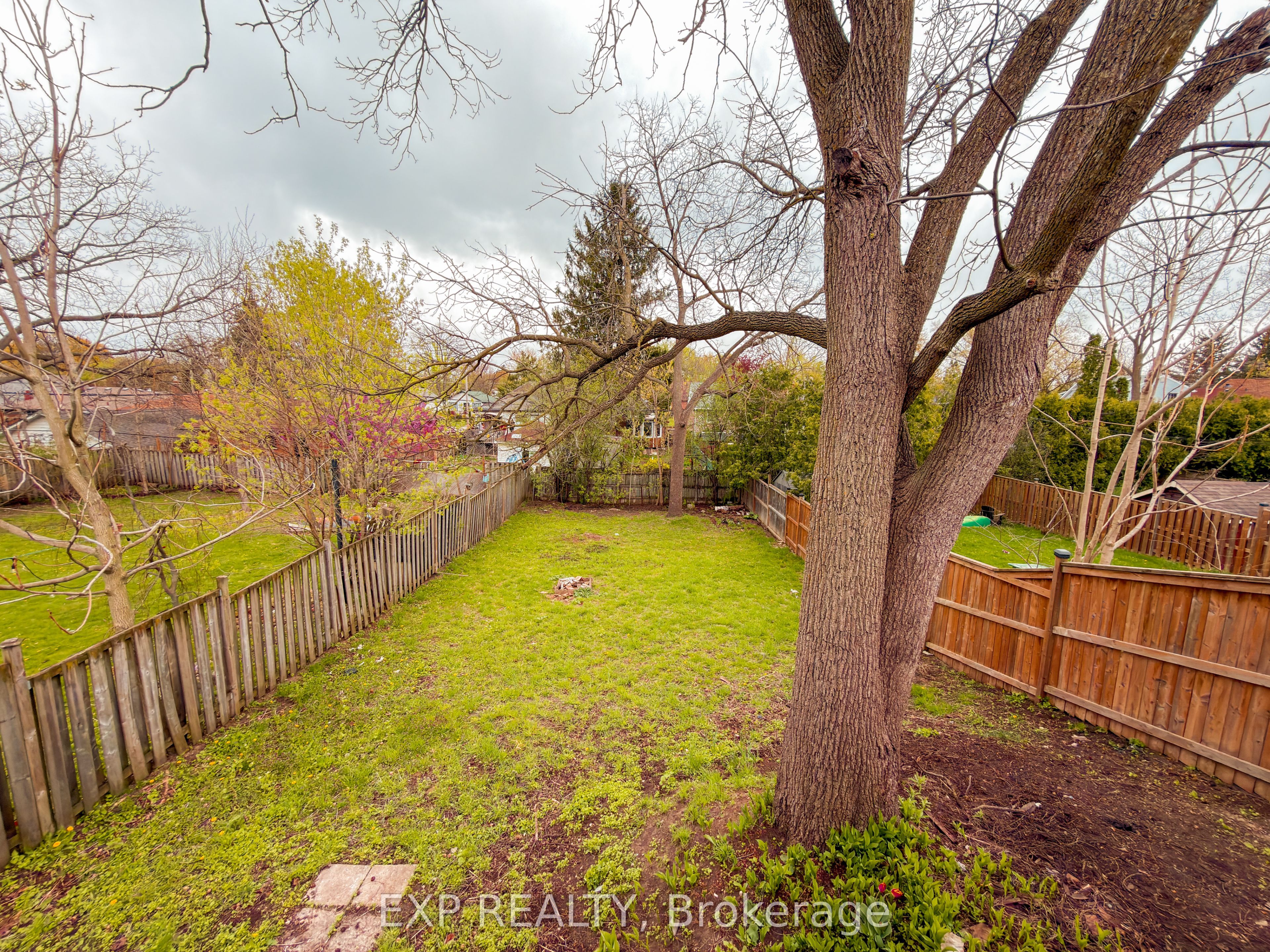 50 Emery Street W Property Photo 19