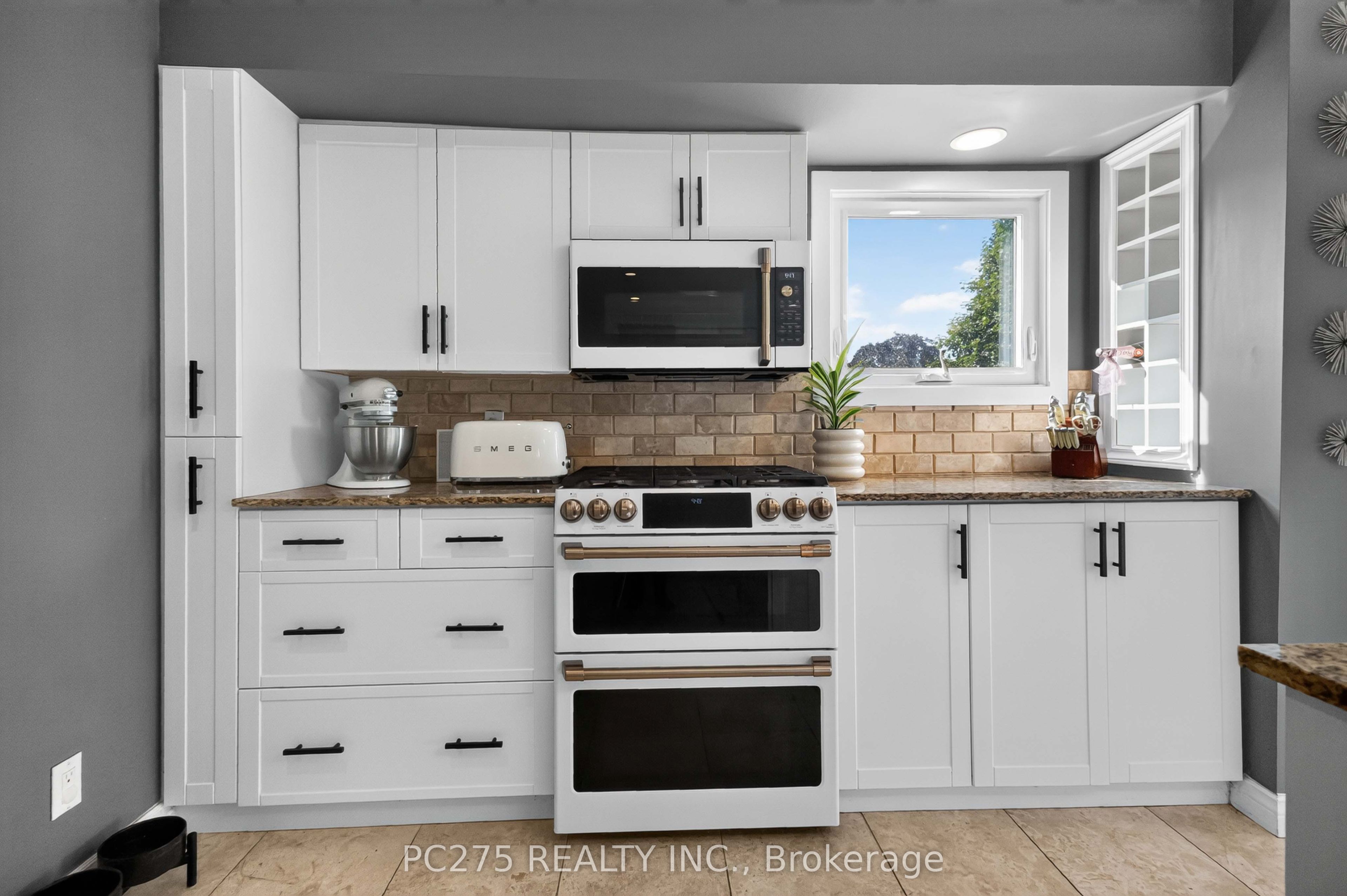 5 Field Road Property Photo 16