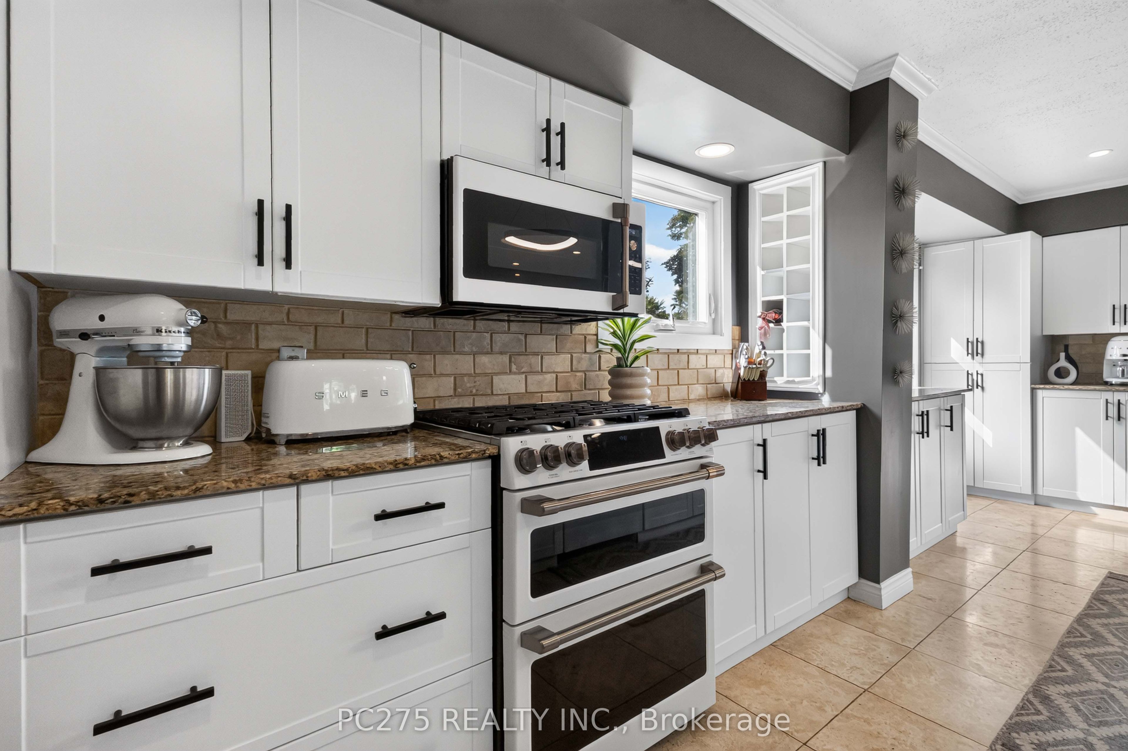 5 Field Road Property Photo 17