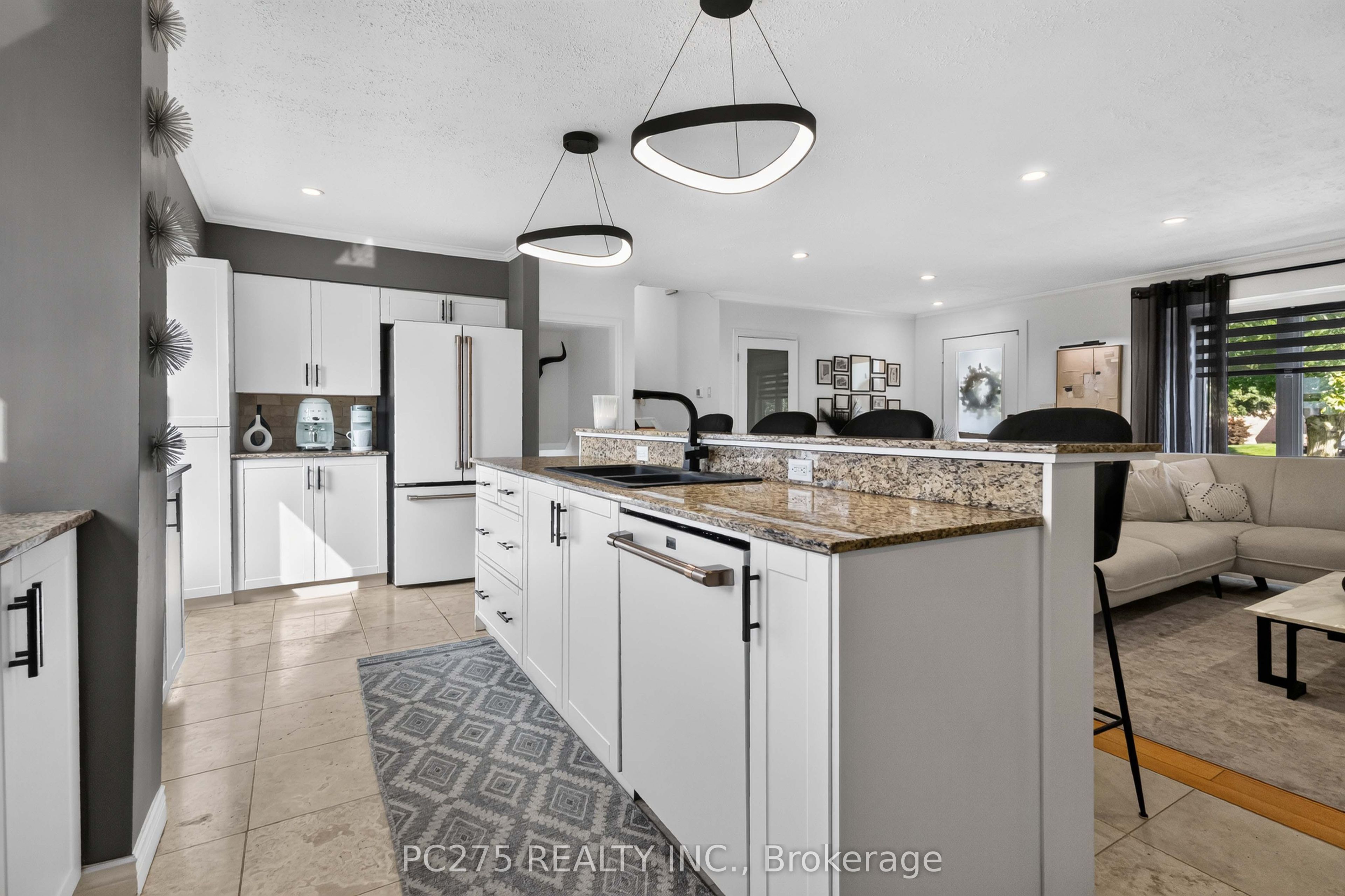 5 Field Road Property Photo 19