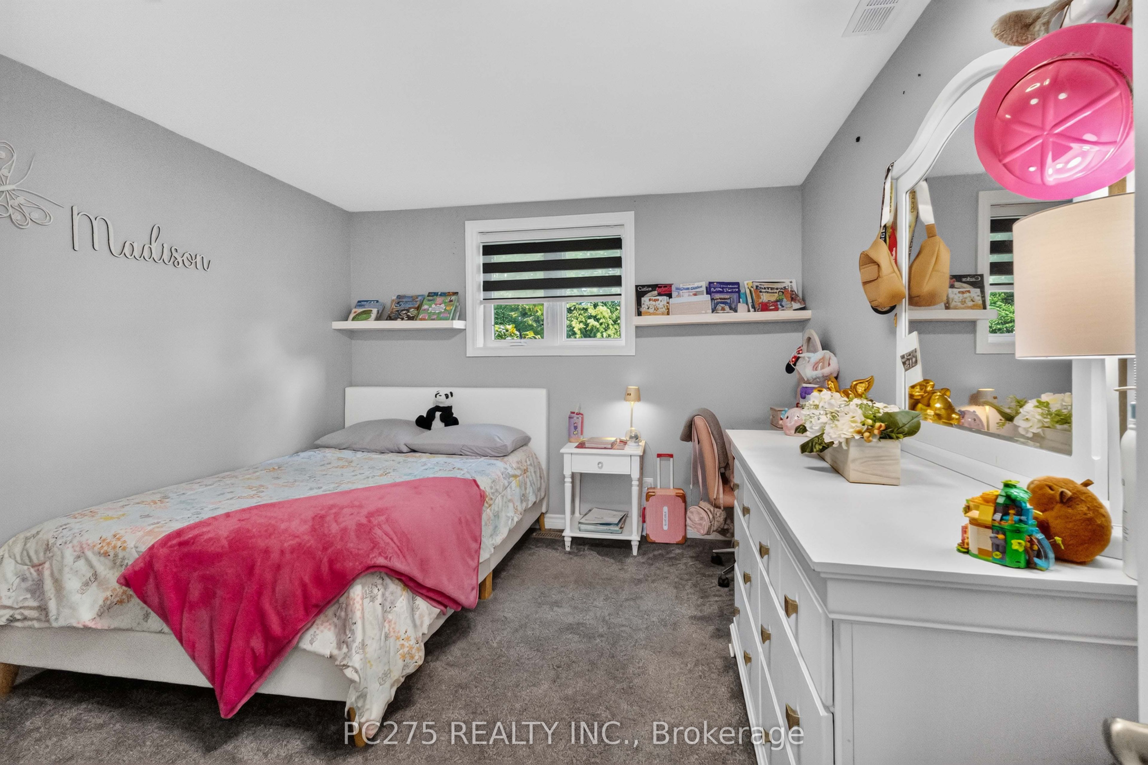 5 Field Road Property Photo 31