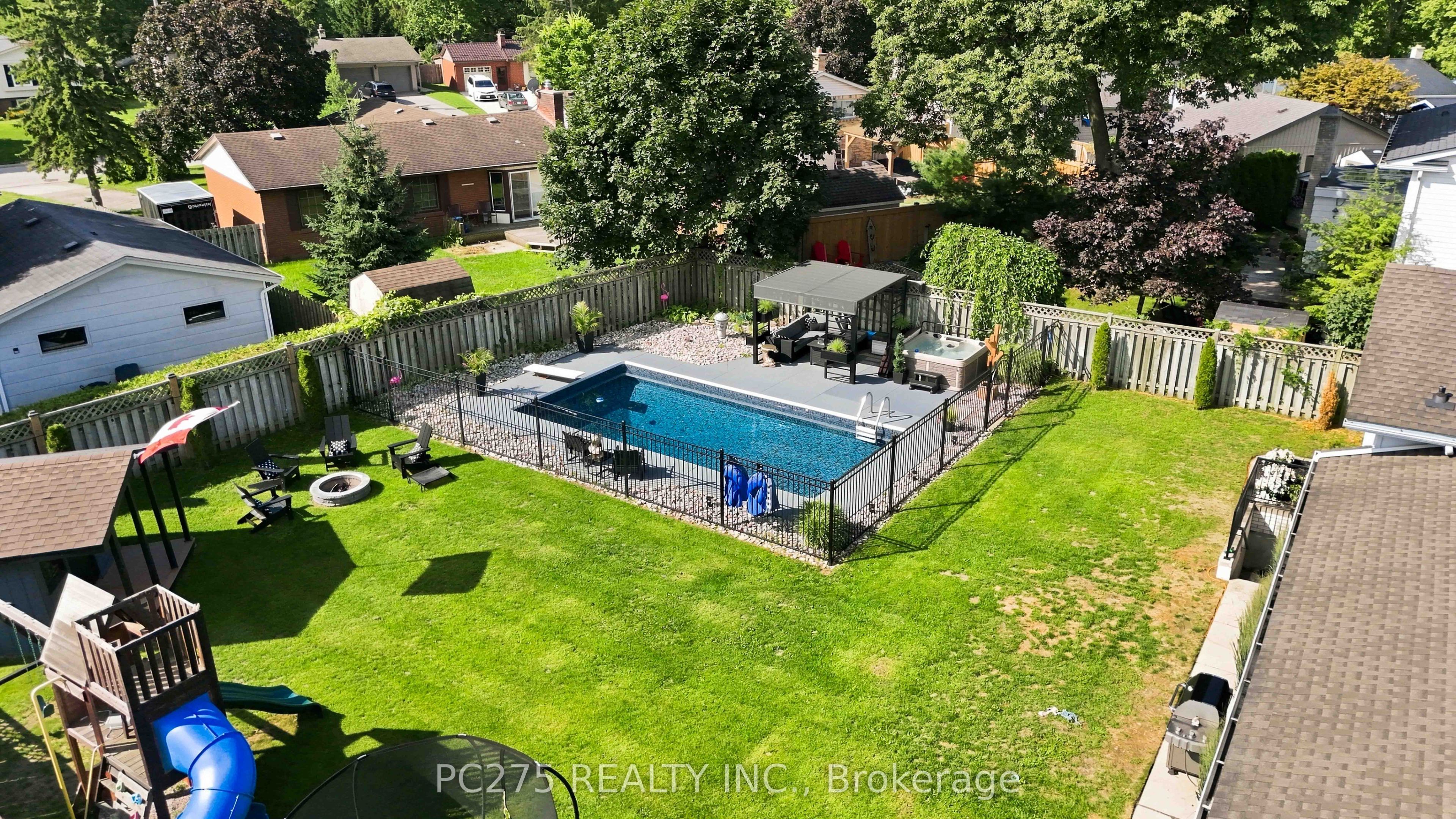 5 Field Road Property Photo 48
