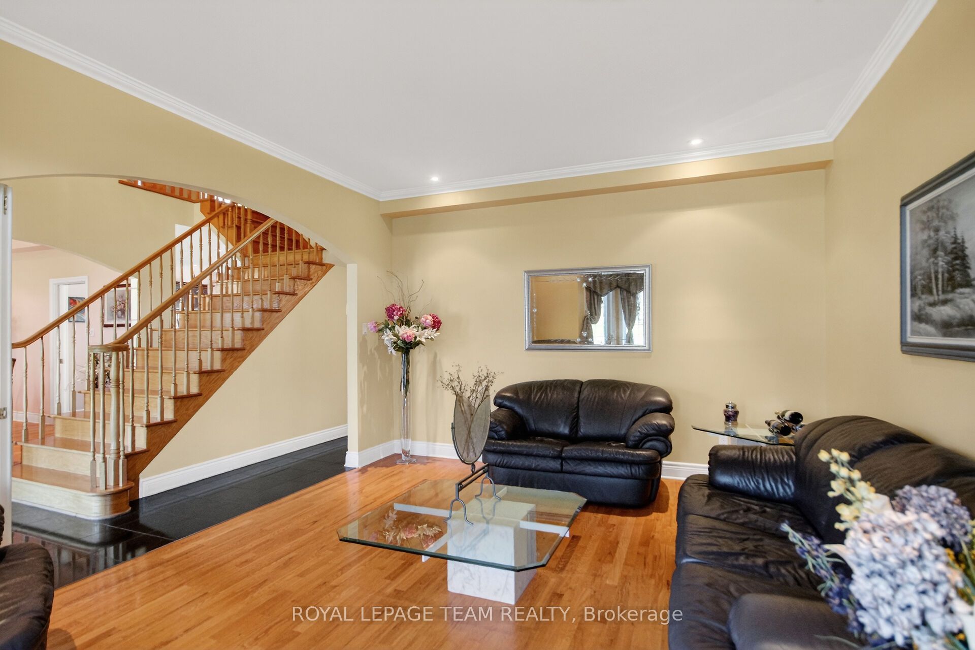 5472 Wicklow Drive Property Photo 9