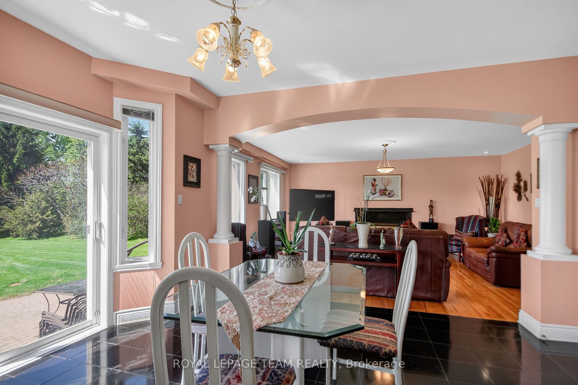 5472 Wicklow Drive Property Photo 17