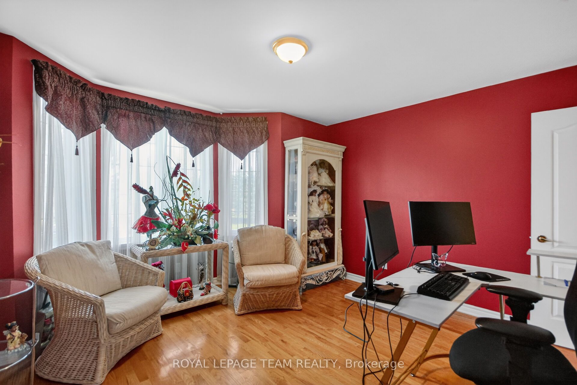 5472 Wicklow Drive Property Photo 25