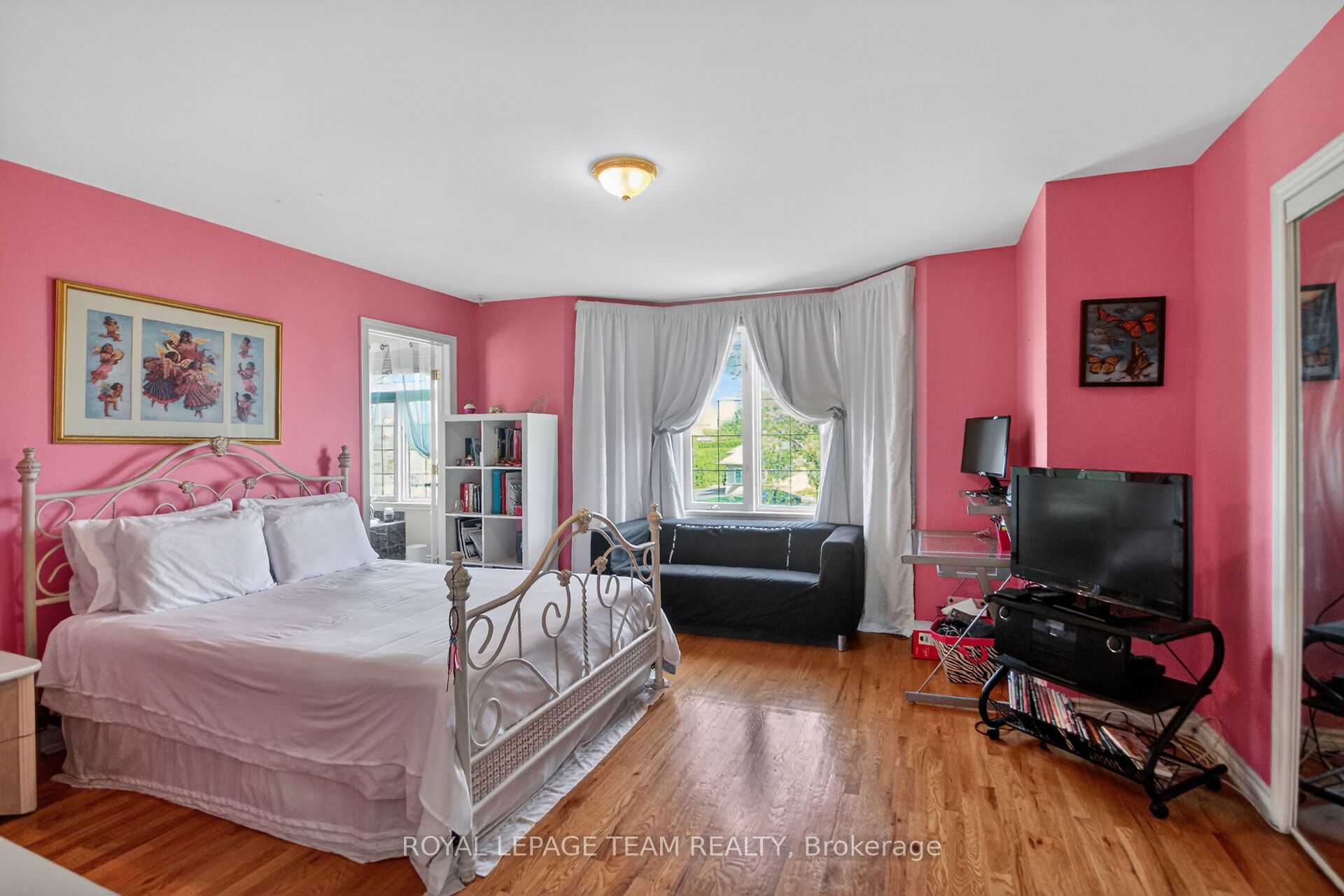 5472 Wicklow Drive Property Photo 29
