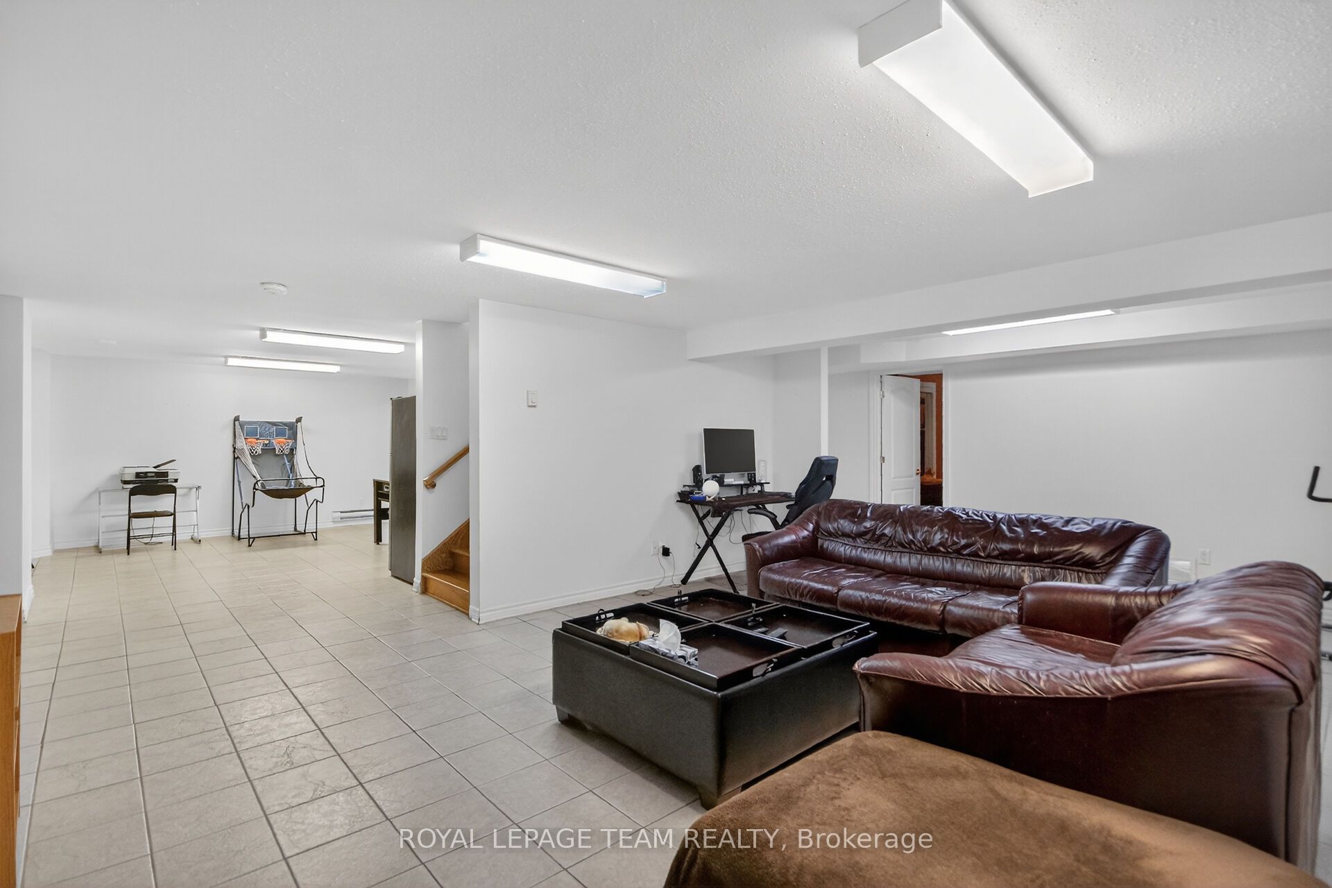 5472 Wicklow Drive Property Photo 34