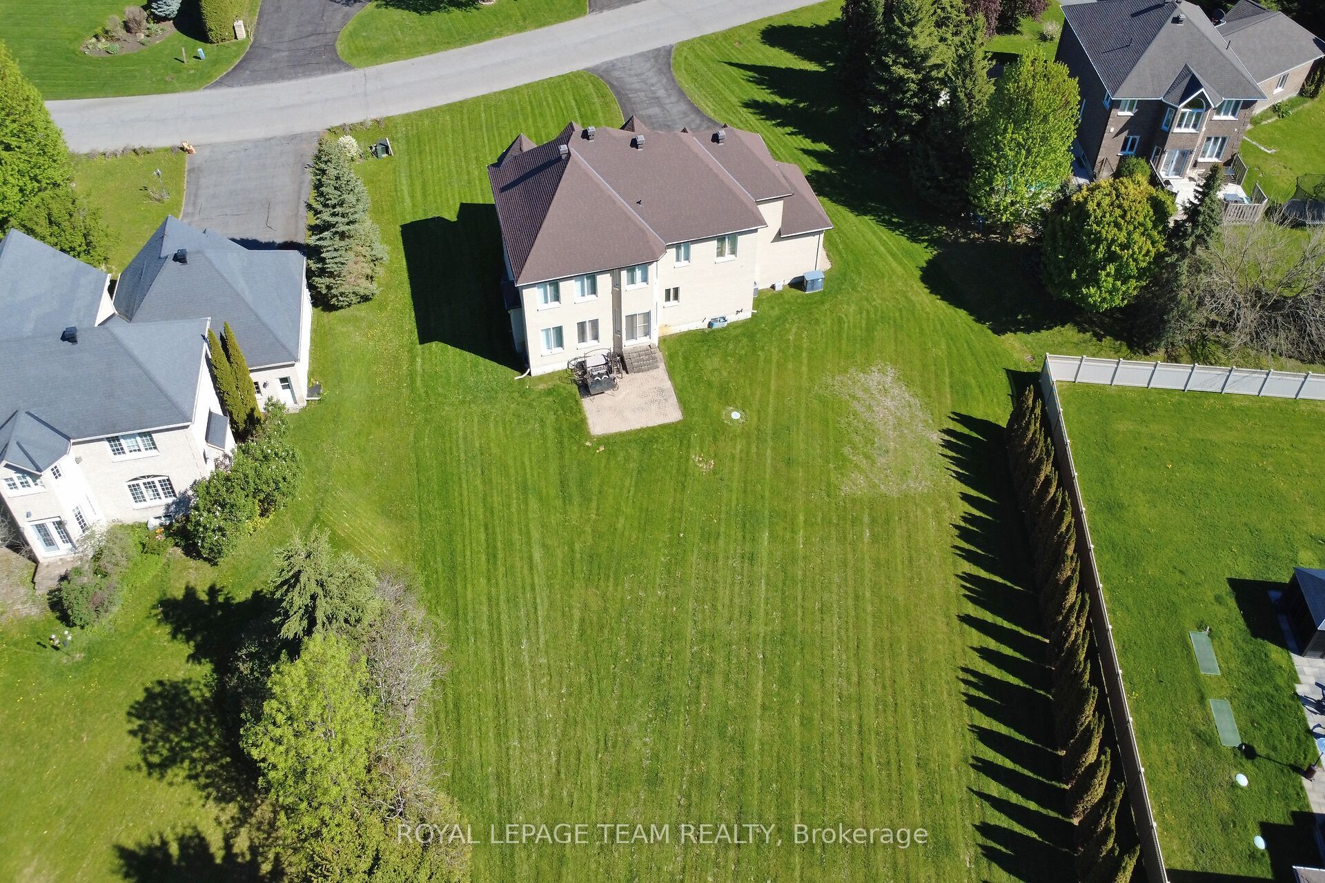 5472 Wicklow Drive Property Photo 47