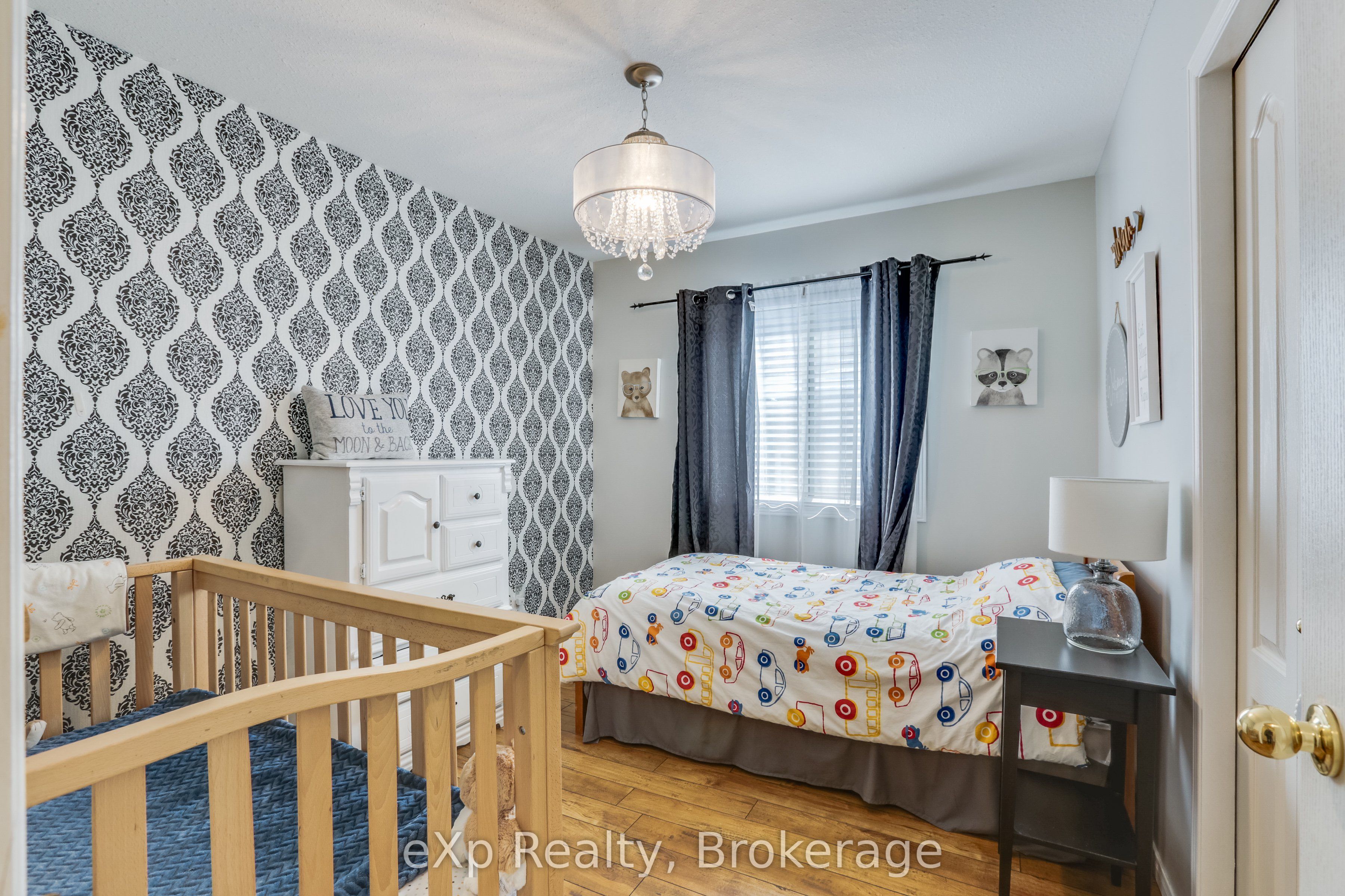 547 Forest Creek Place Property Photo 16