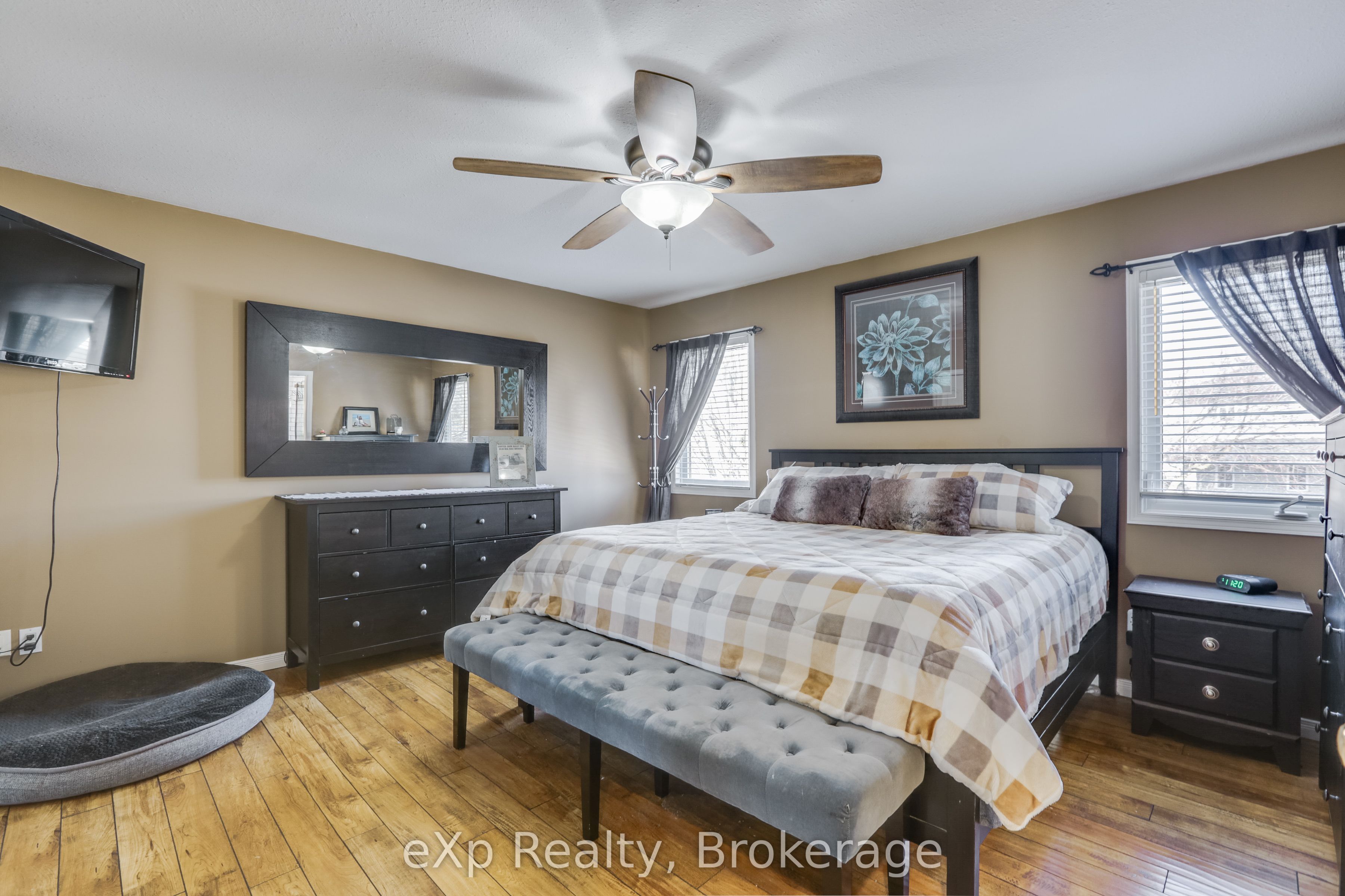 547 Forest Creek Place Property Photo 21