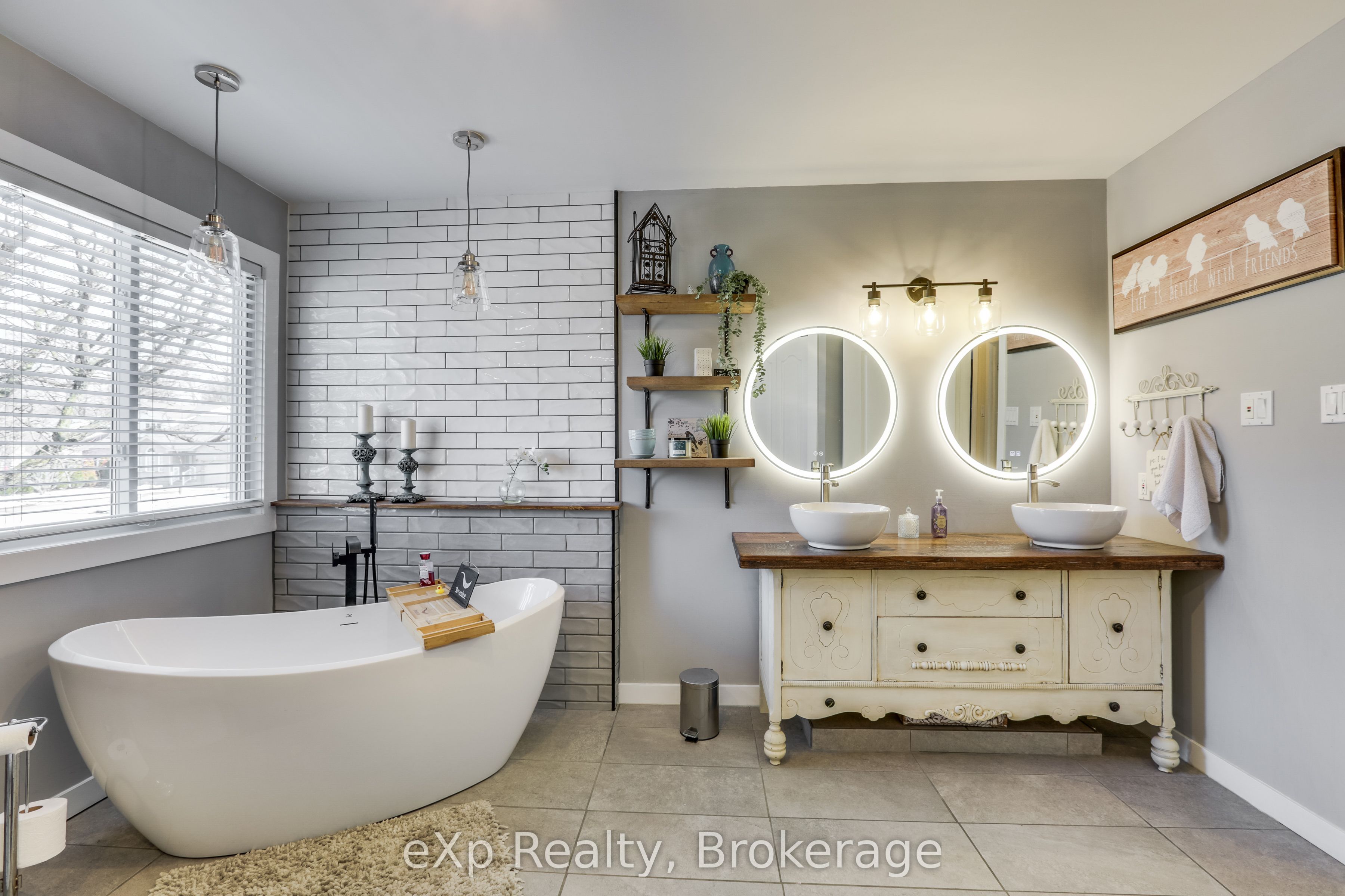 547 Forest Creek Place Property Photo 25