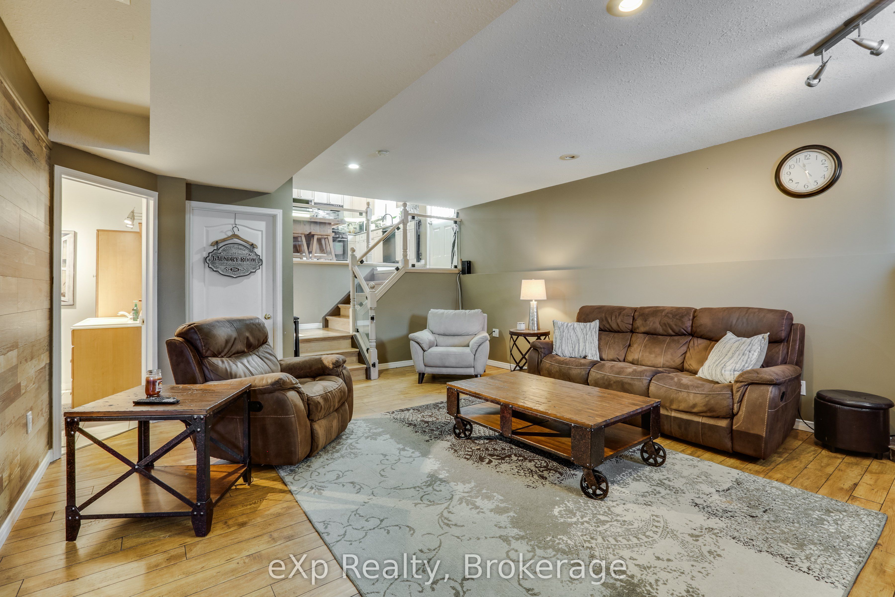 547 Forest Creek Place Property Photo 29