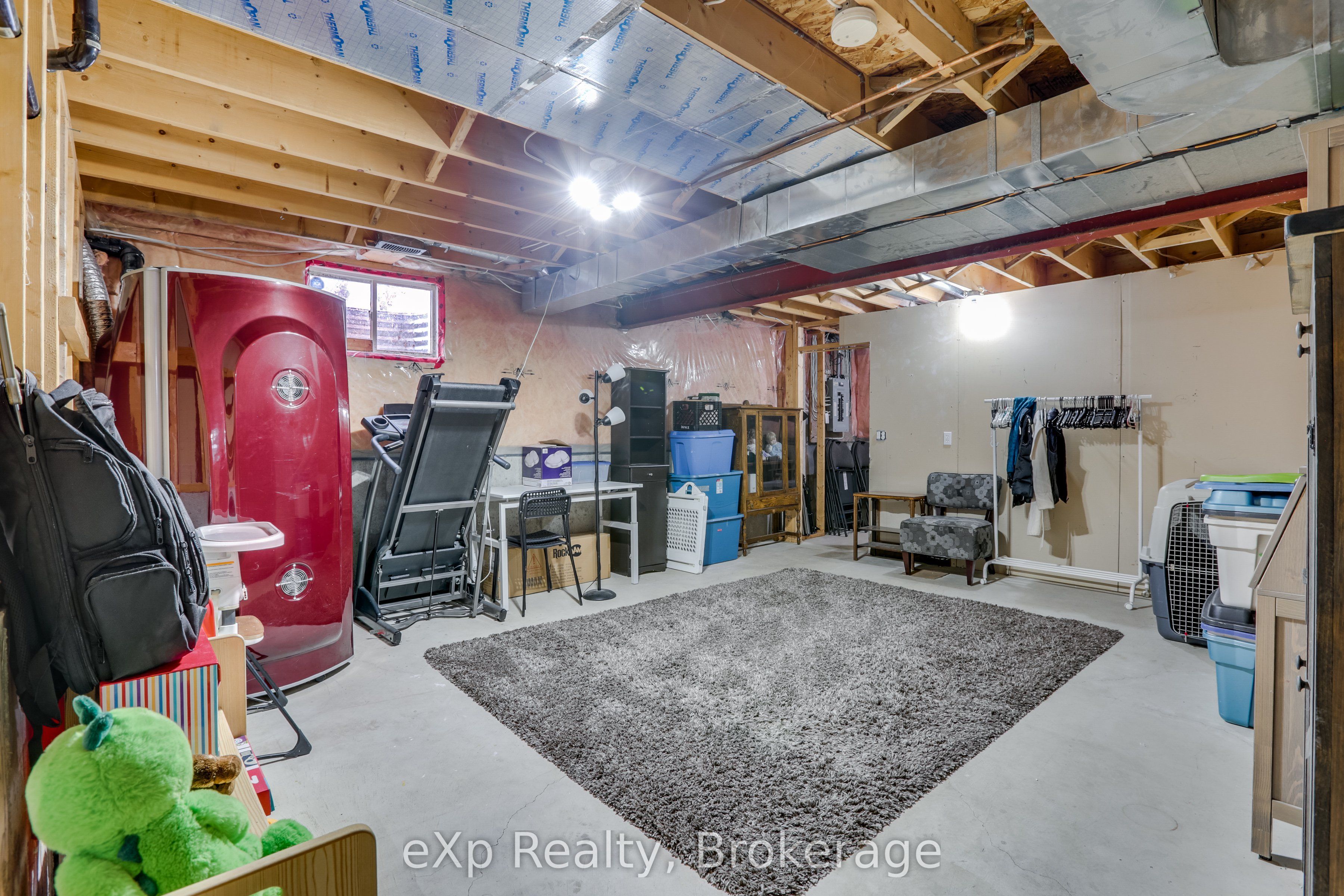 547 Forest Creek Place Property Photo 37