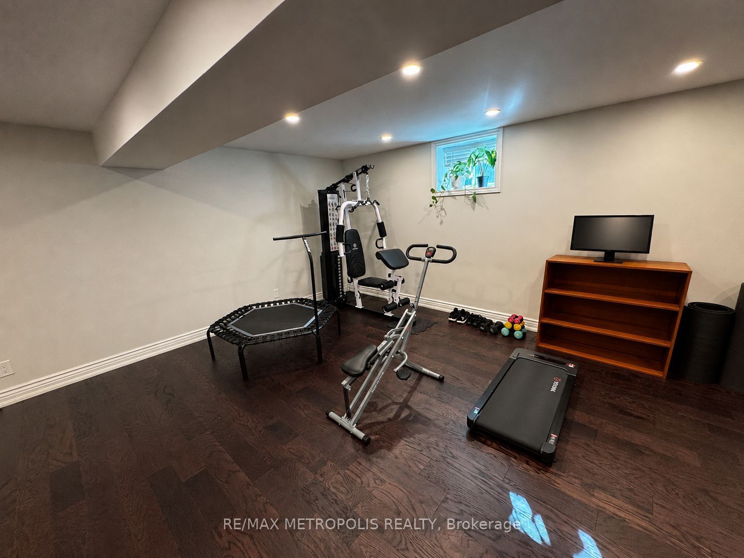 46 Whiterock Avenue Property Photo 27