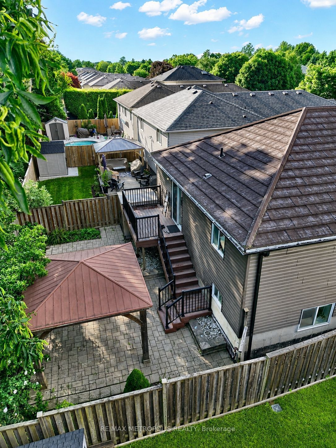 46 Whiterock Avenue Property Photo 32