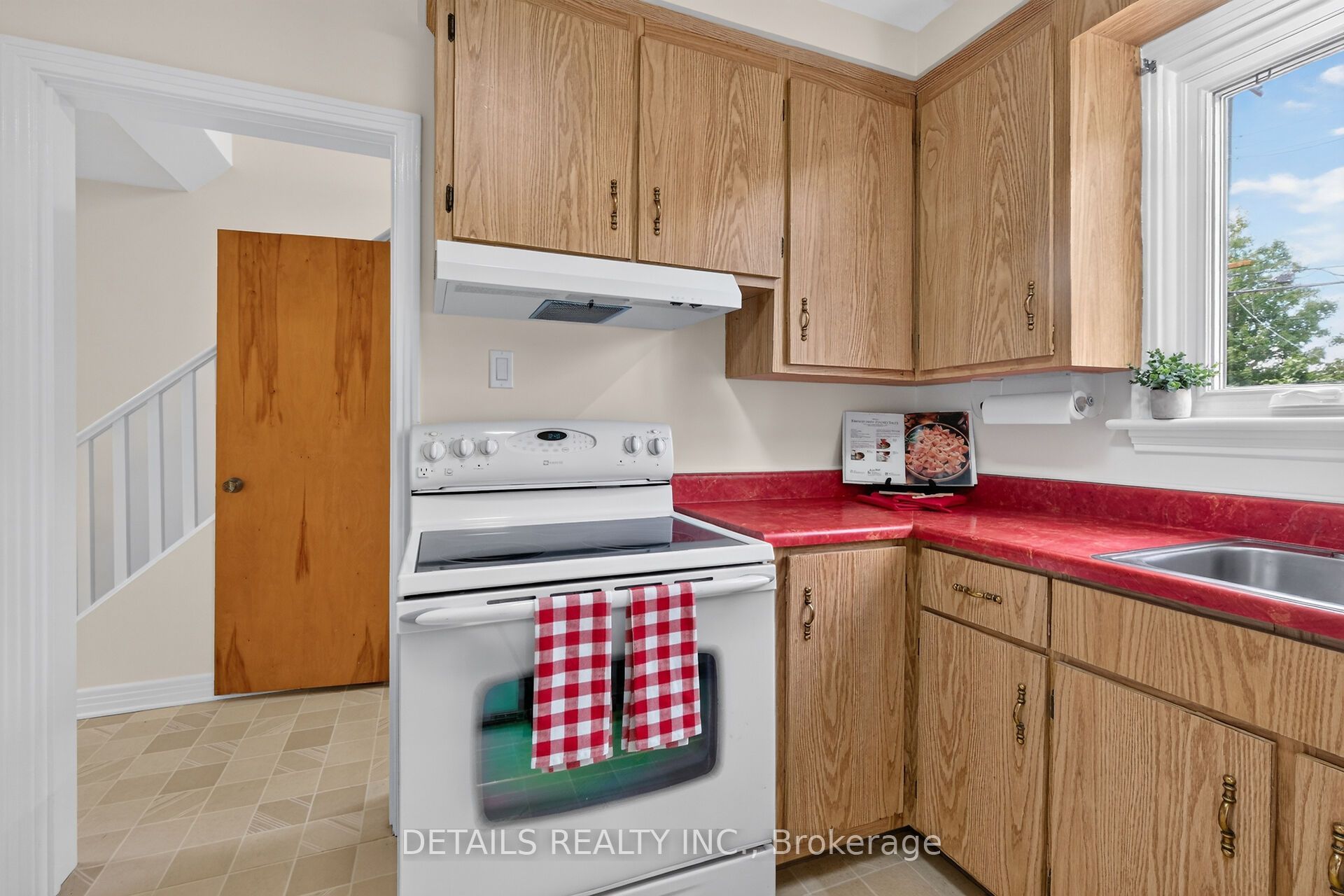 1840 Haig Drive Property Photo 21