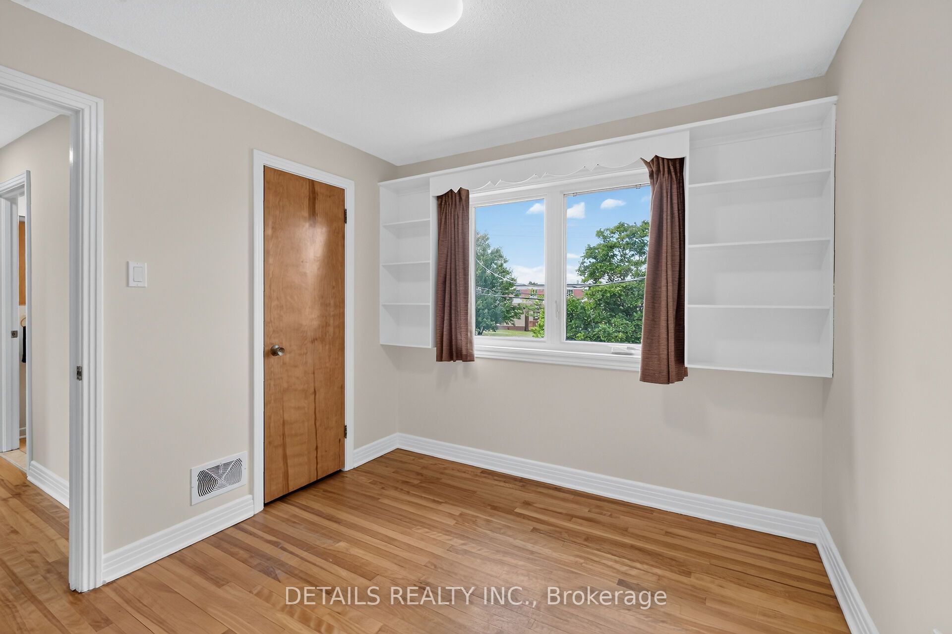 1840 Haig Drive Property Photo 36