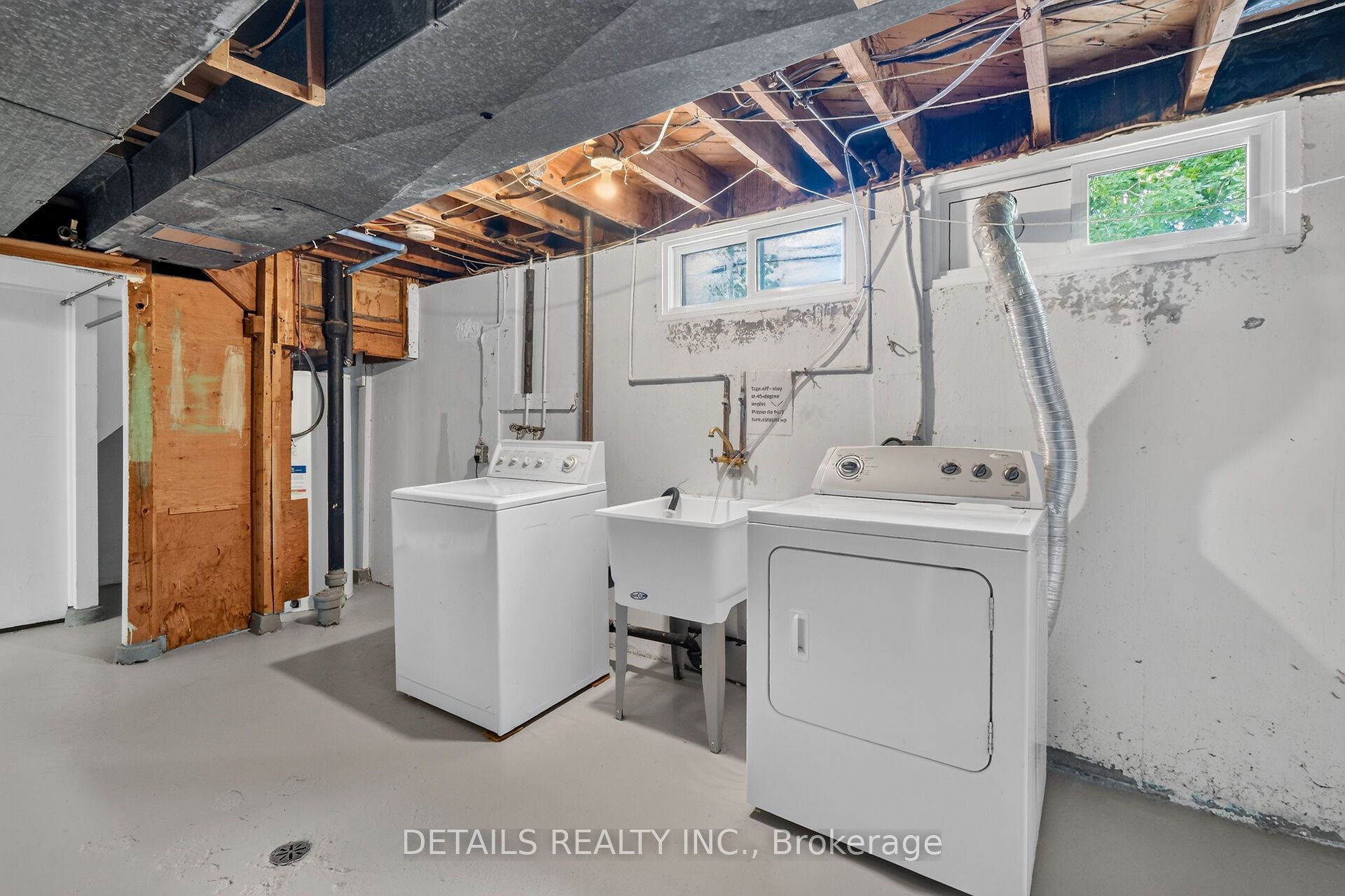 1840 Haig Drive Property Photo 41