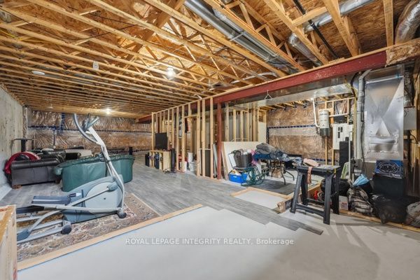 33 Solara Private Property Photo 24