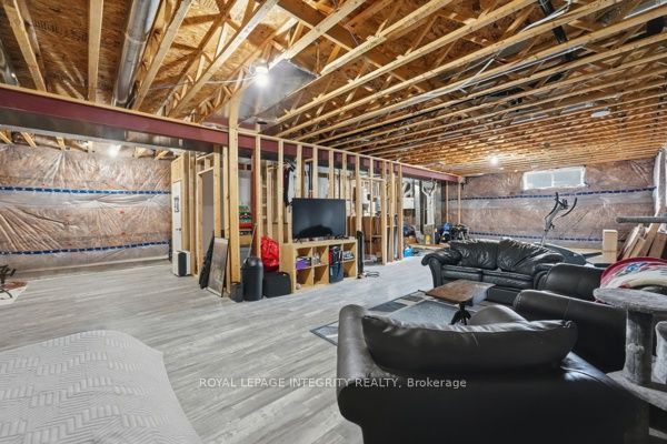 33 Solara Private Property Photo 26