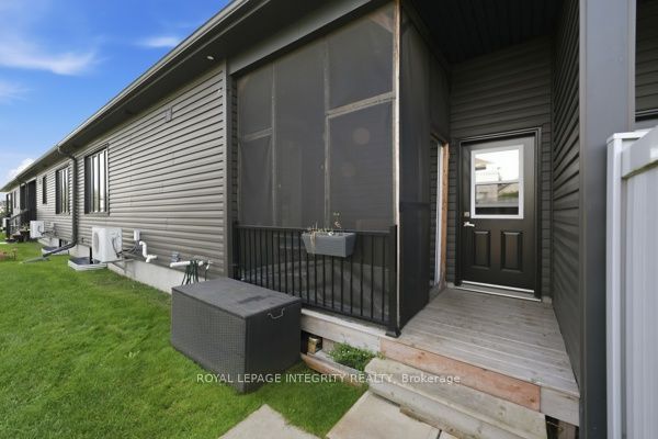 33 Solara Private Property Photo 29