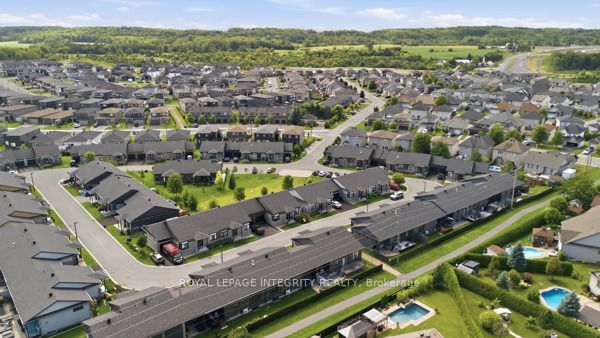 33 Solara Private Property Photo 35