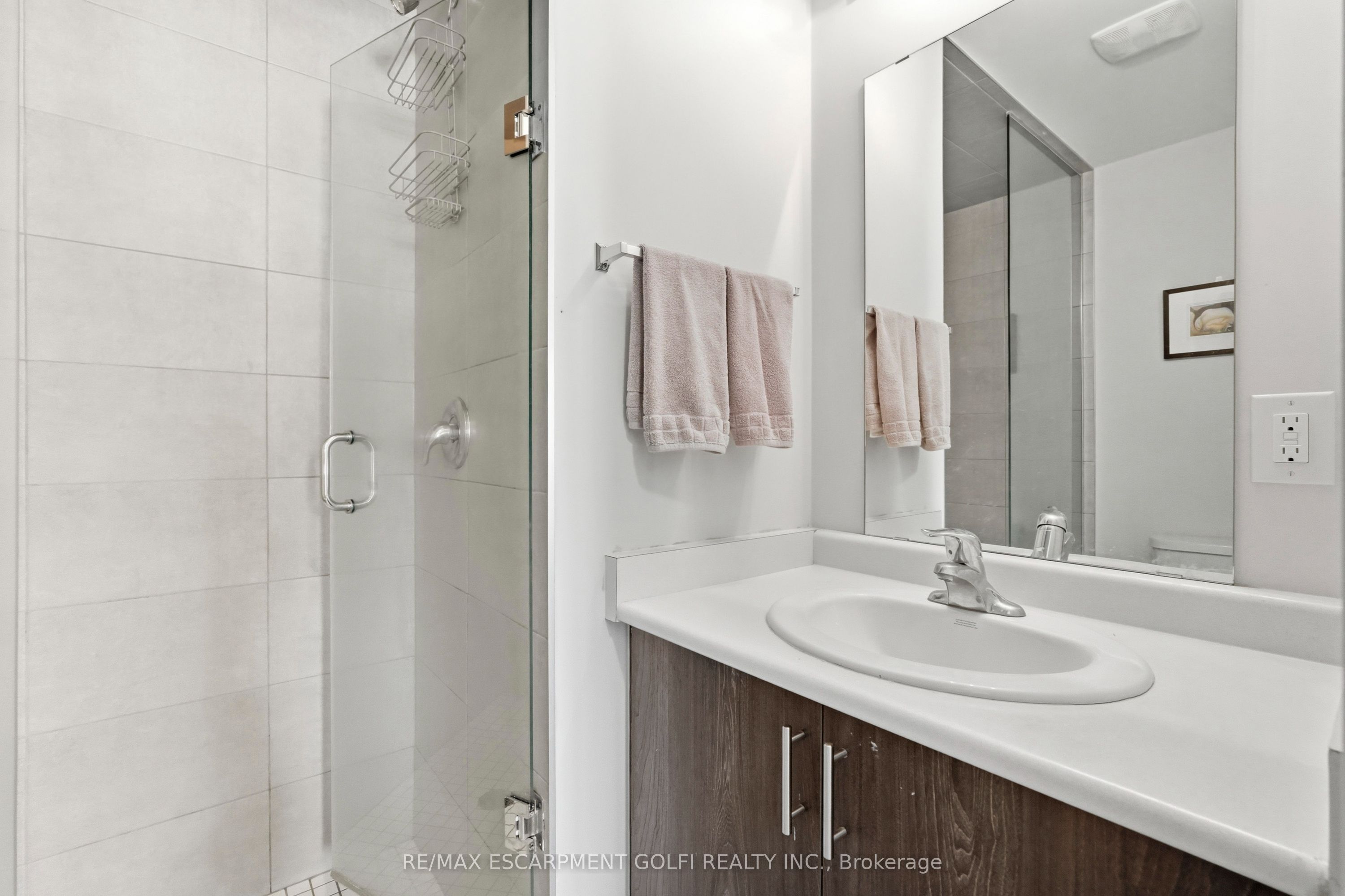 6 Mulhollard Lane Property Photo 12