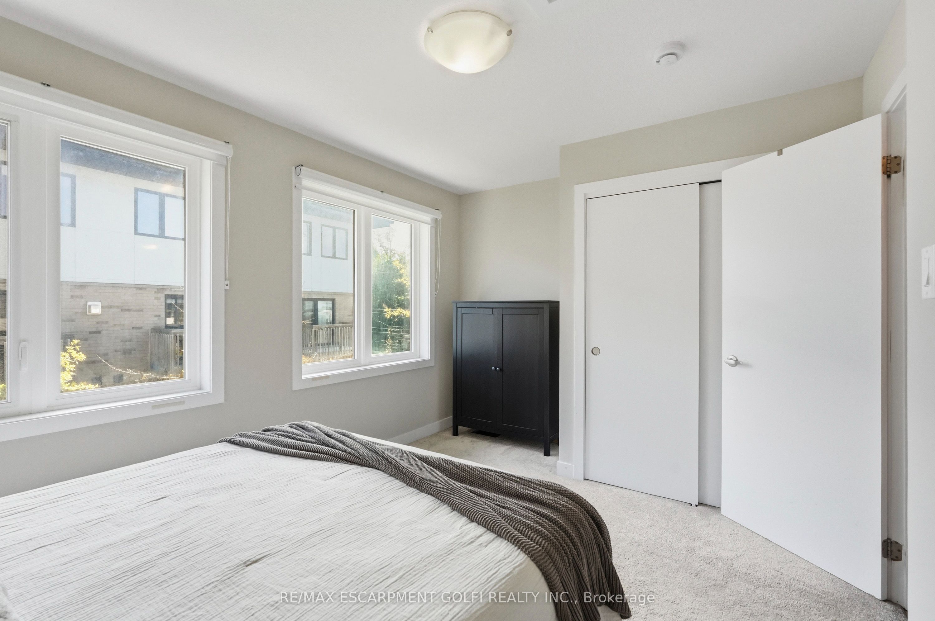 6 Mulhollard Lane Property Photo 14