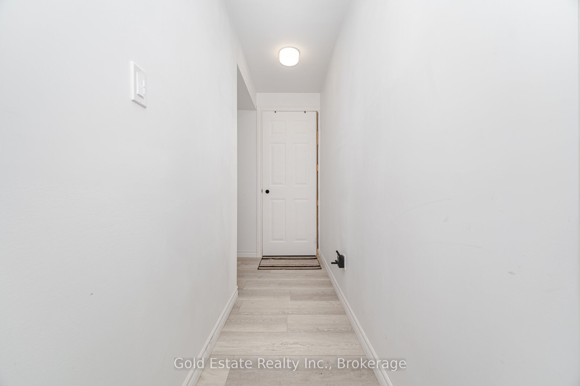 292 Freure Drive Bsmt Property Photo 18