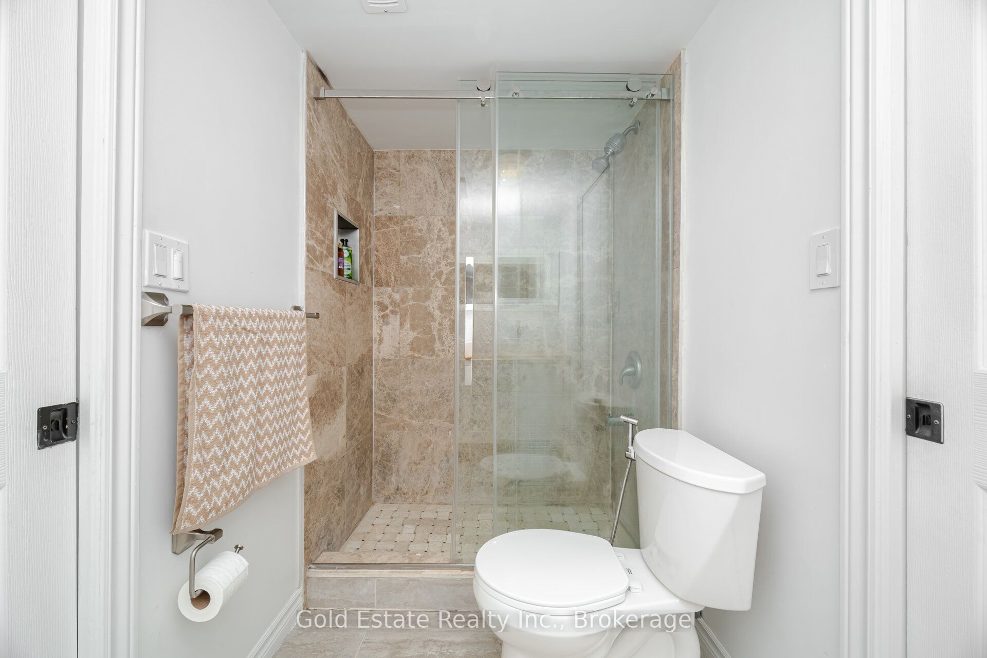 292 Freure Drive Bsmt Property Photo 23