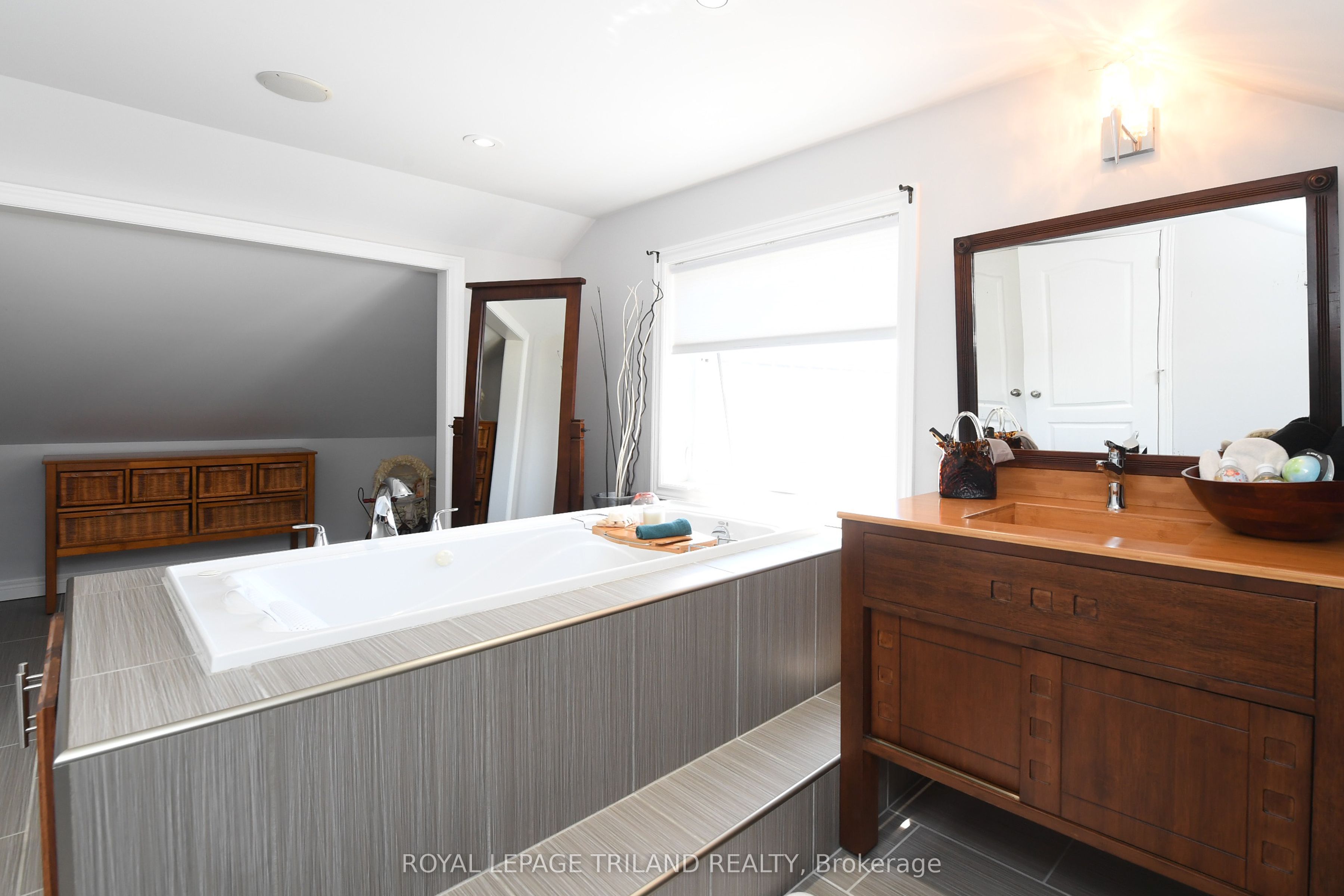 48789 Dexter Line Property Photo 19