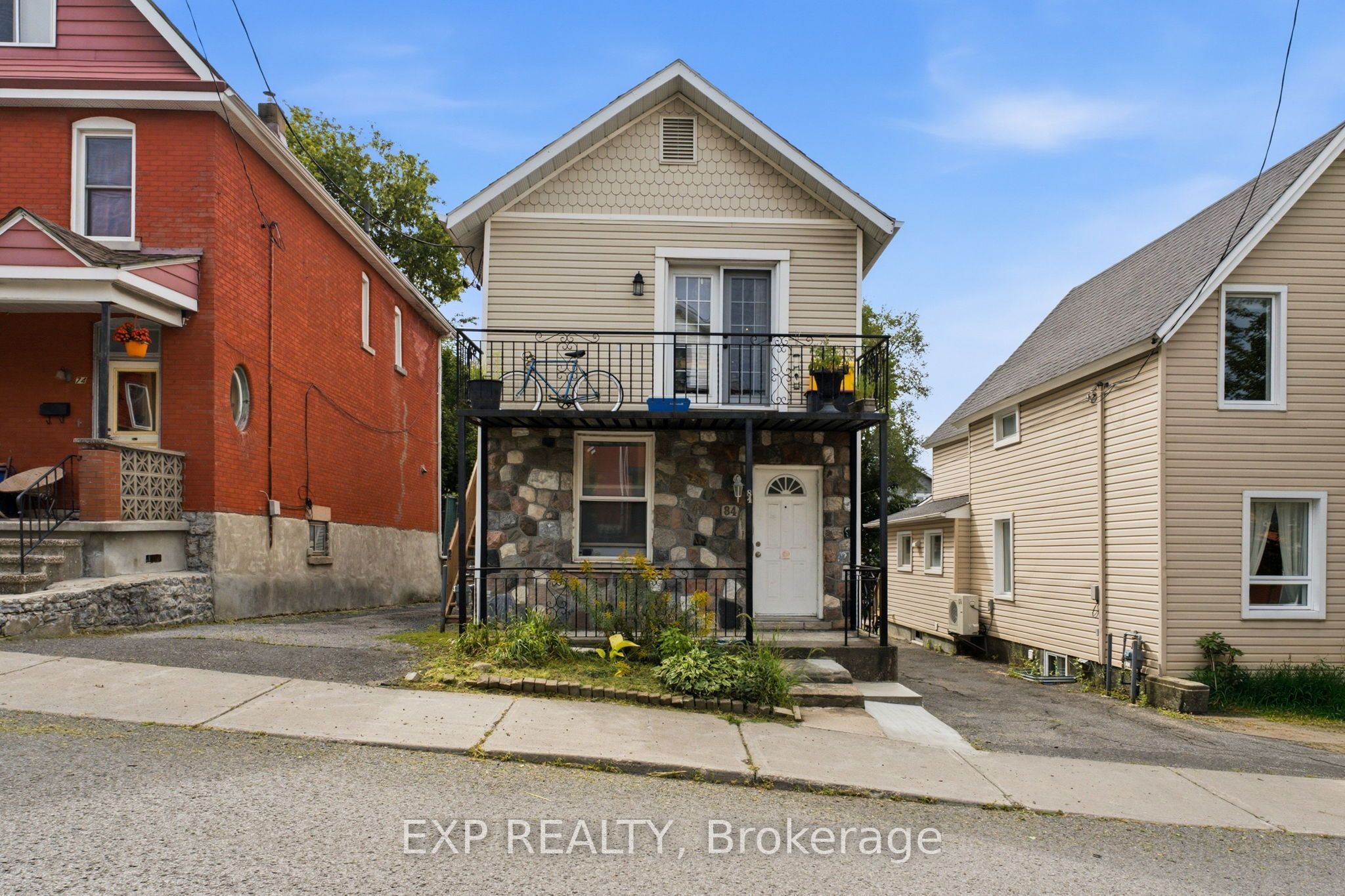 84 Anderson Street