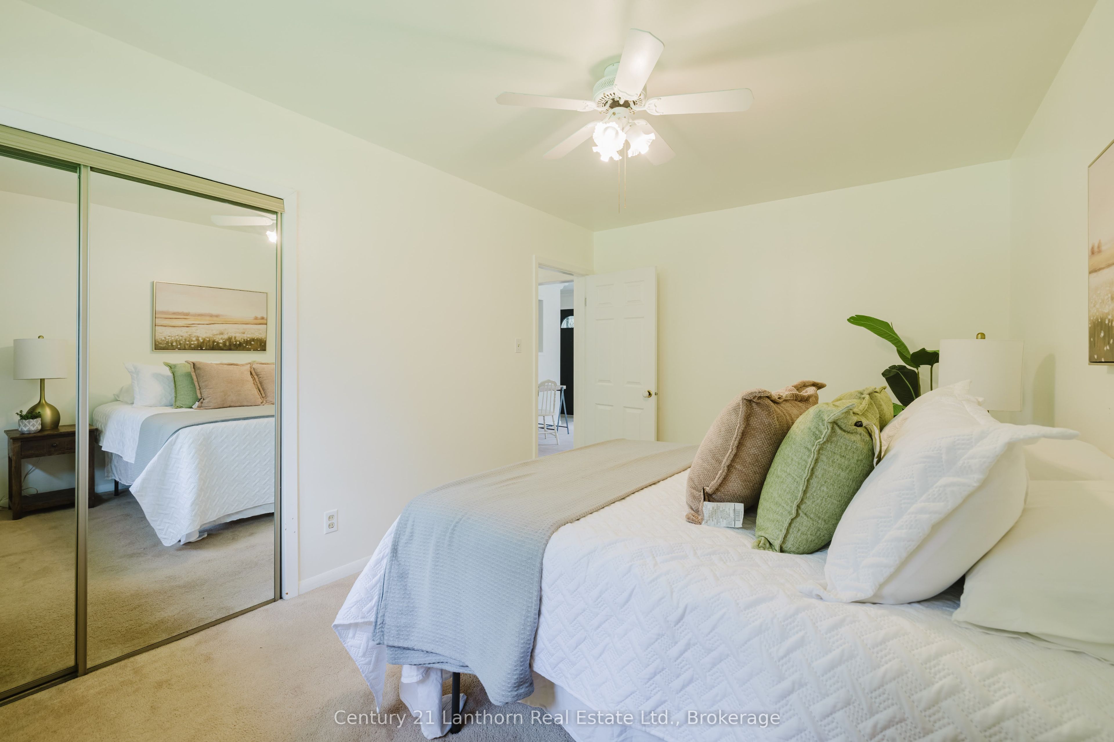 23 Wood Street Property Photo 19