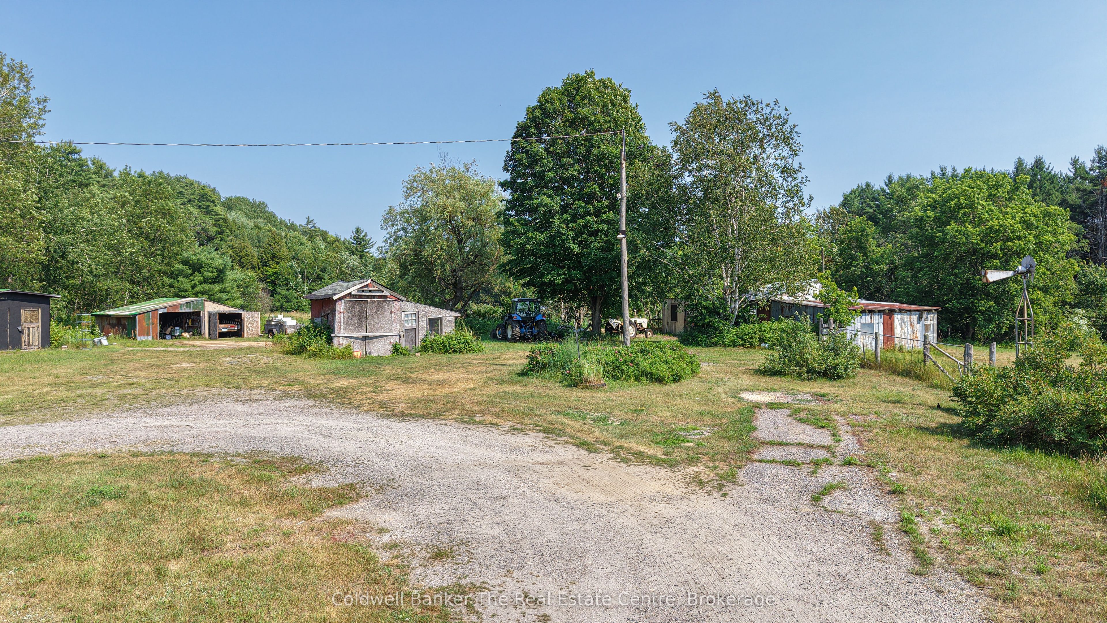 1121 Beiers Road Property Photo 6